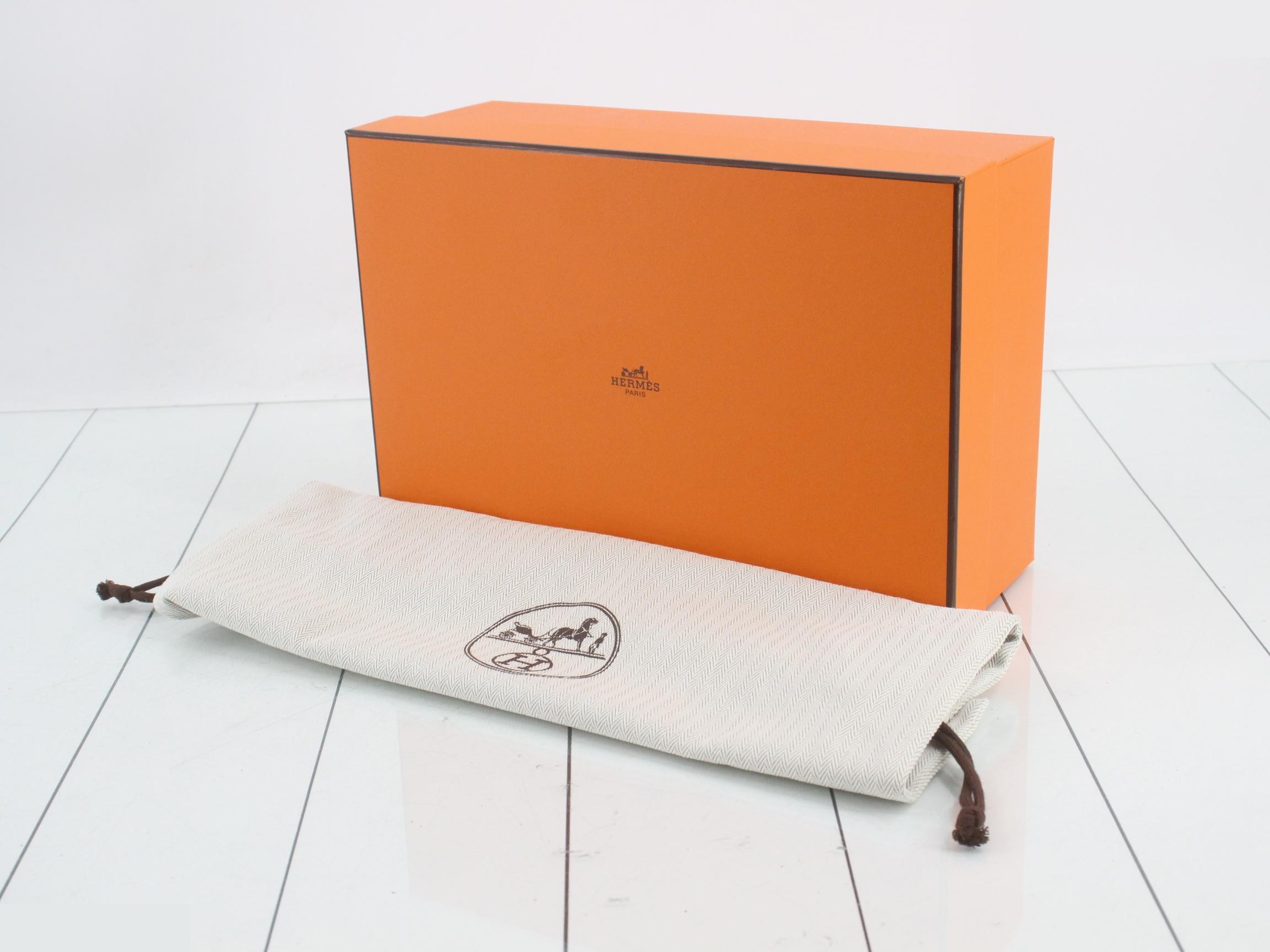 Lindy Mini Shoulder Bag - G — view 7