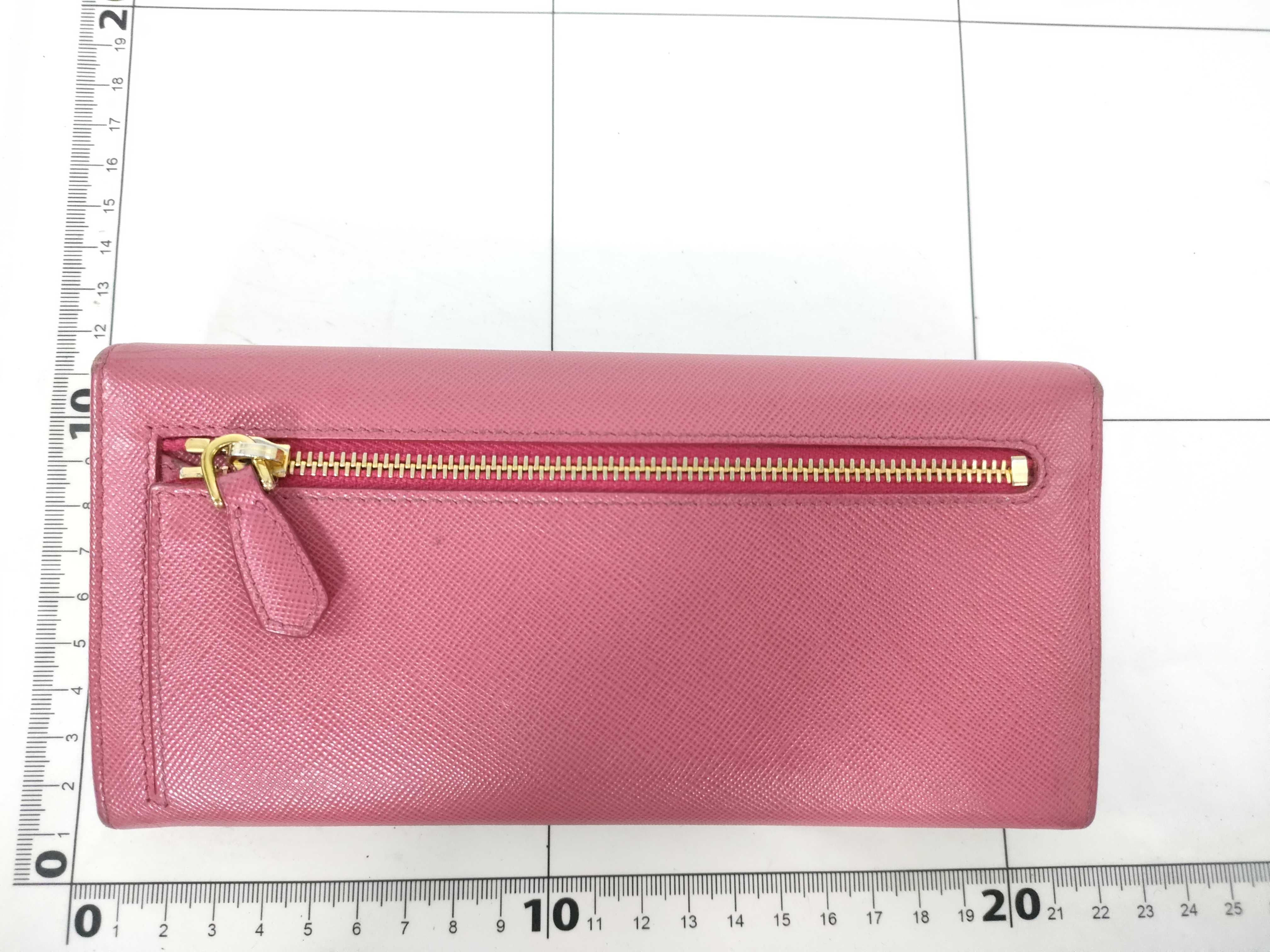 bags and wallets — view 2