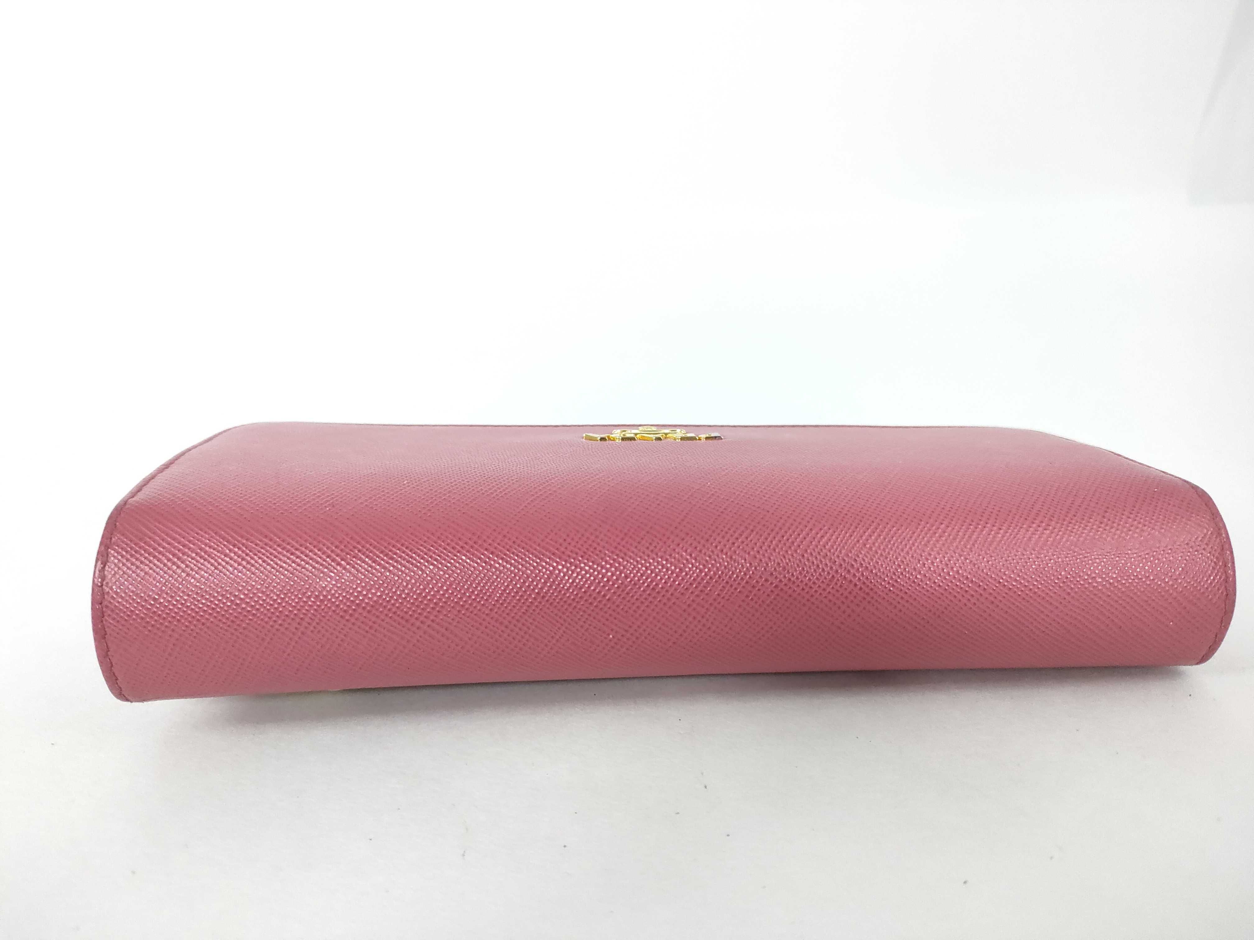 bags and wallets — view 5