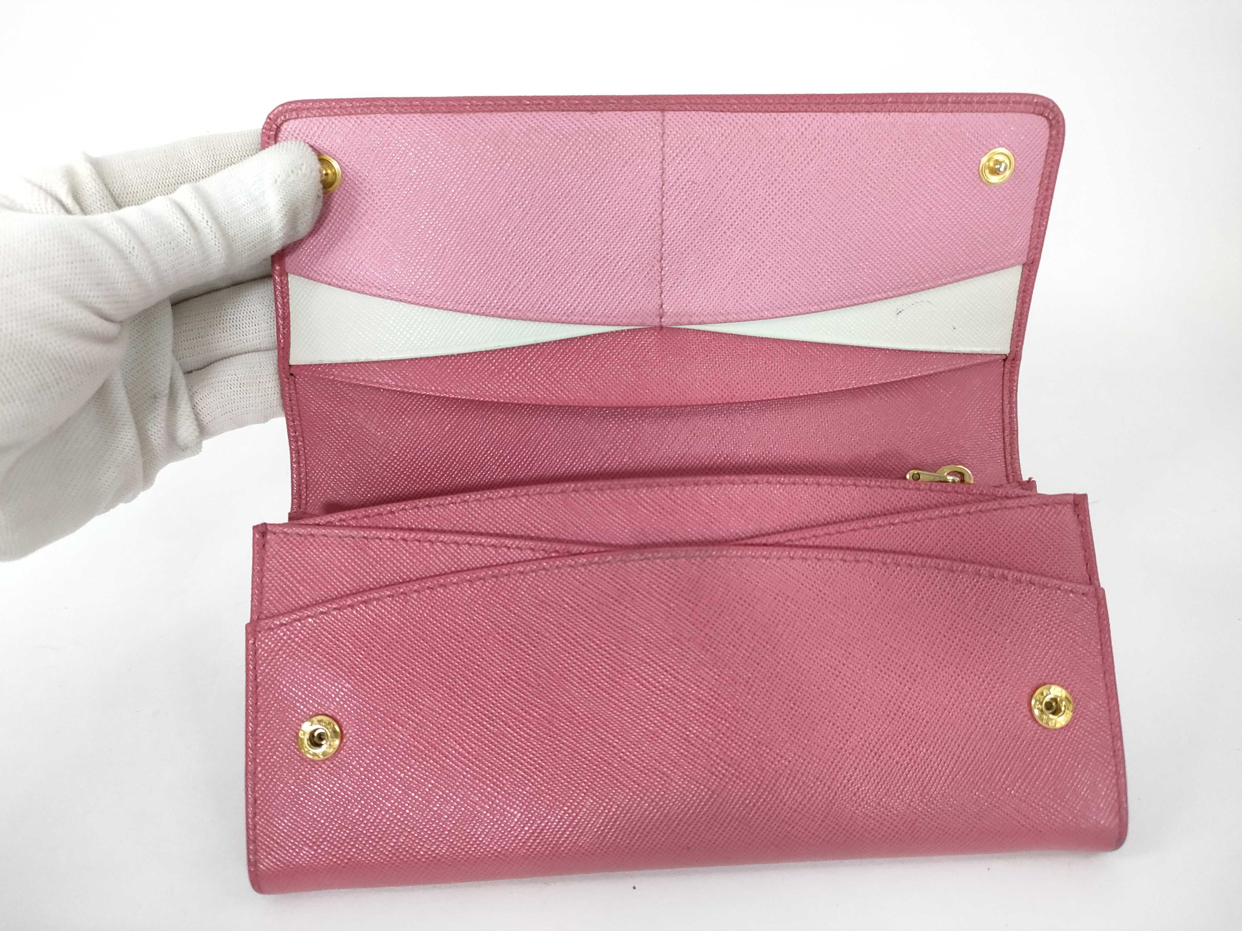 bags and wallets — view 7