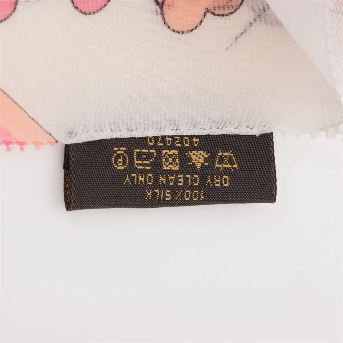402470 Flower Scarf, Silk, White x Pink. Shows signs of wear, — view 4