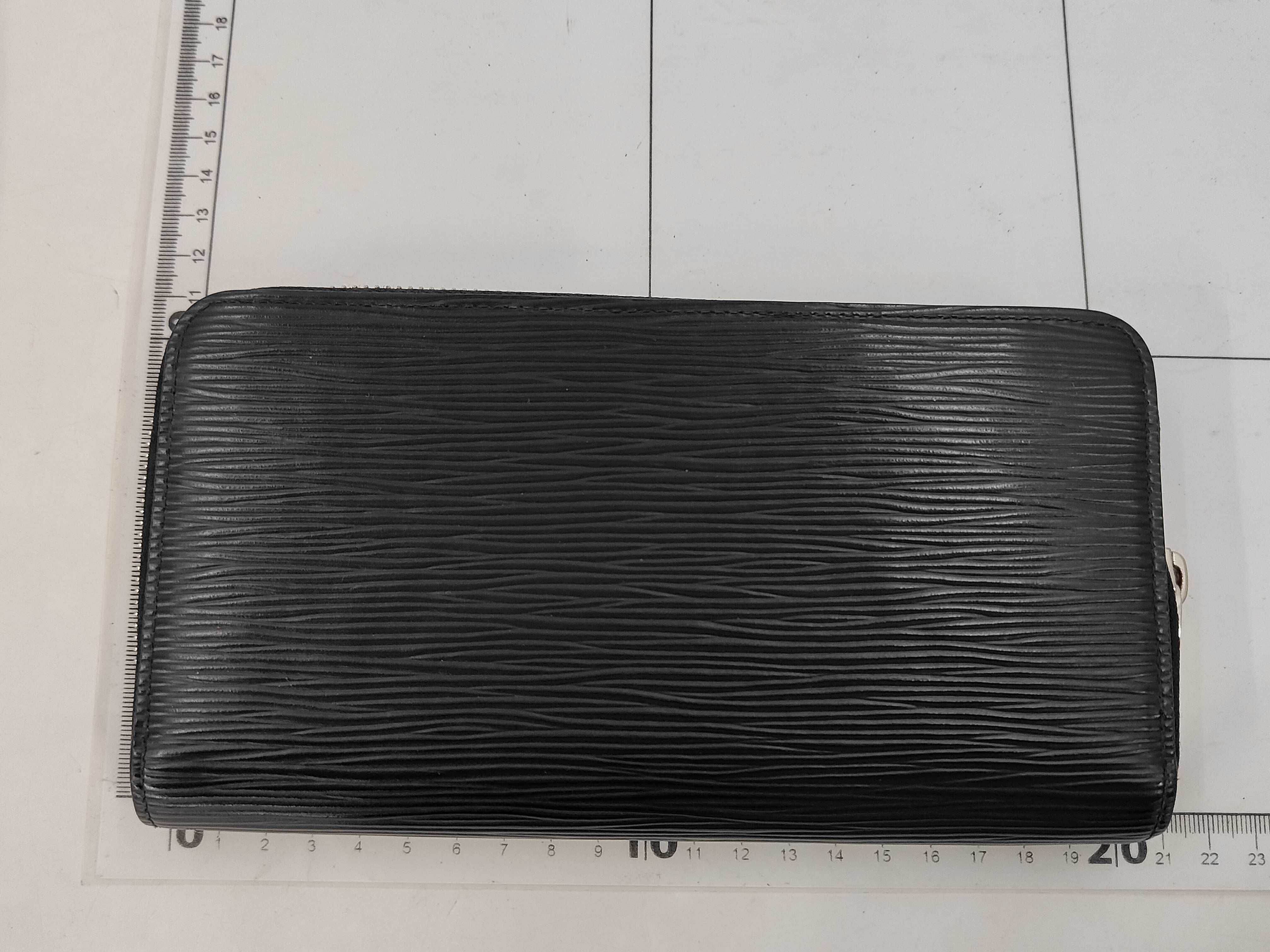Epi Zippy Wallet Black Wallet — view 2