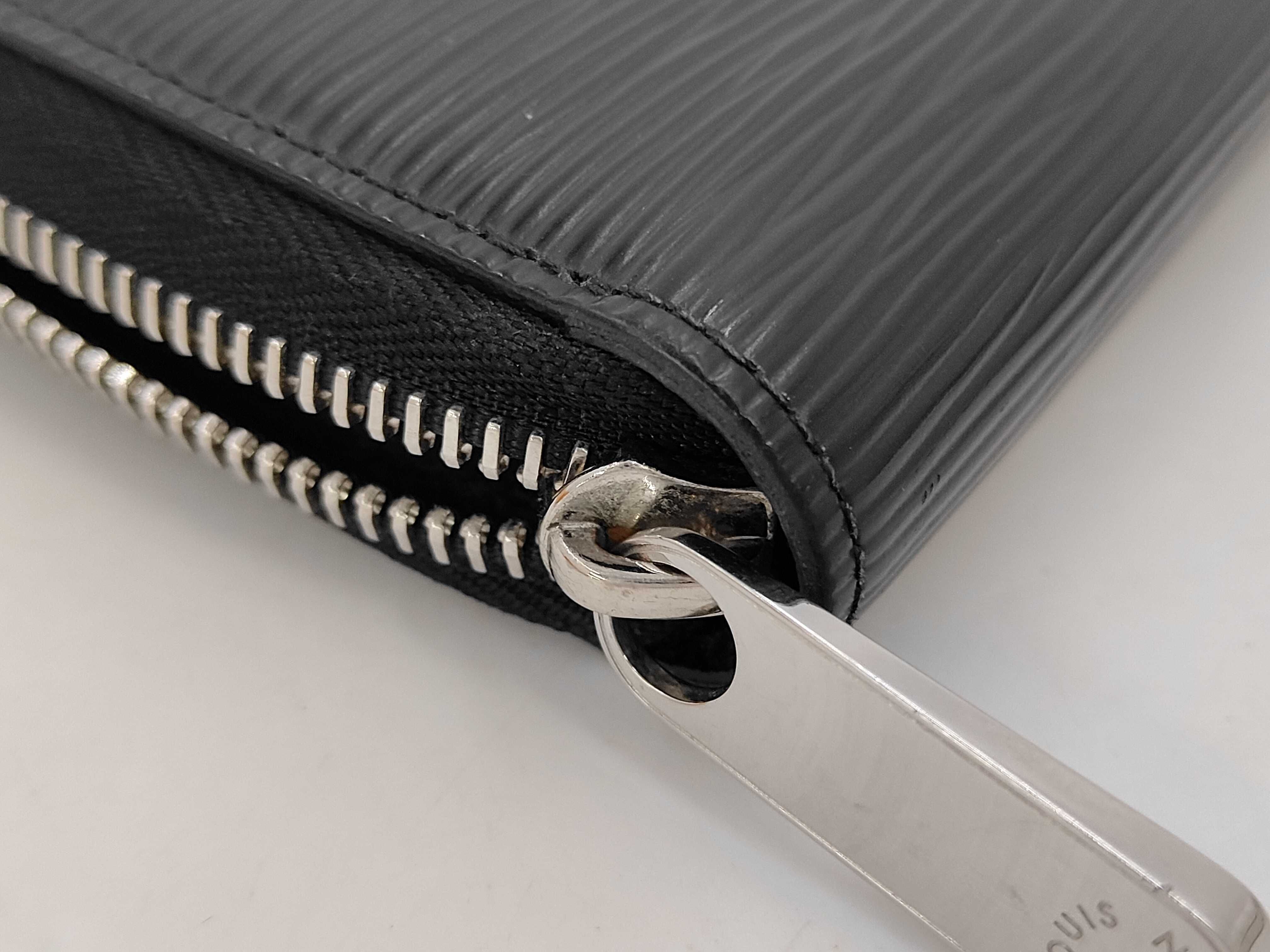 Epi Zippy Wallet Black Wallet — view 7