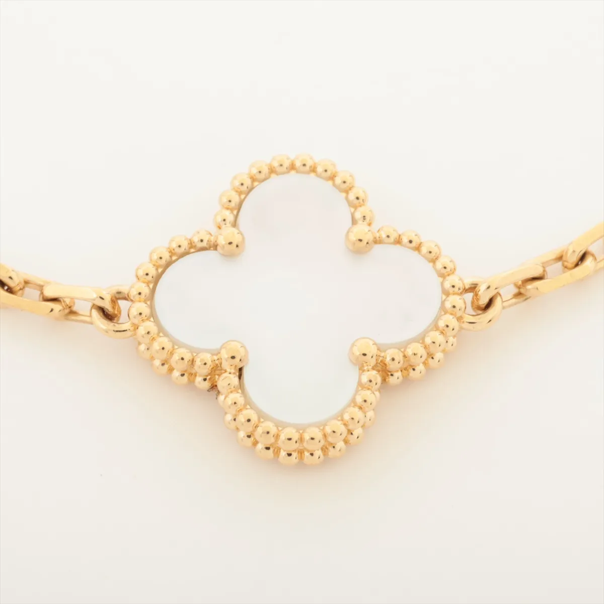 Vintage Alhambra 5P Shell Bracelet 750 (Yellow Gold) 11.4g JB537922 Hallmark almost completely — view 2
