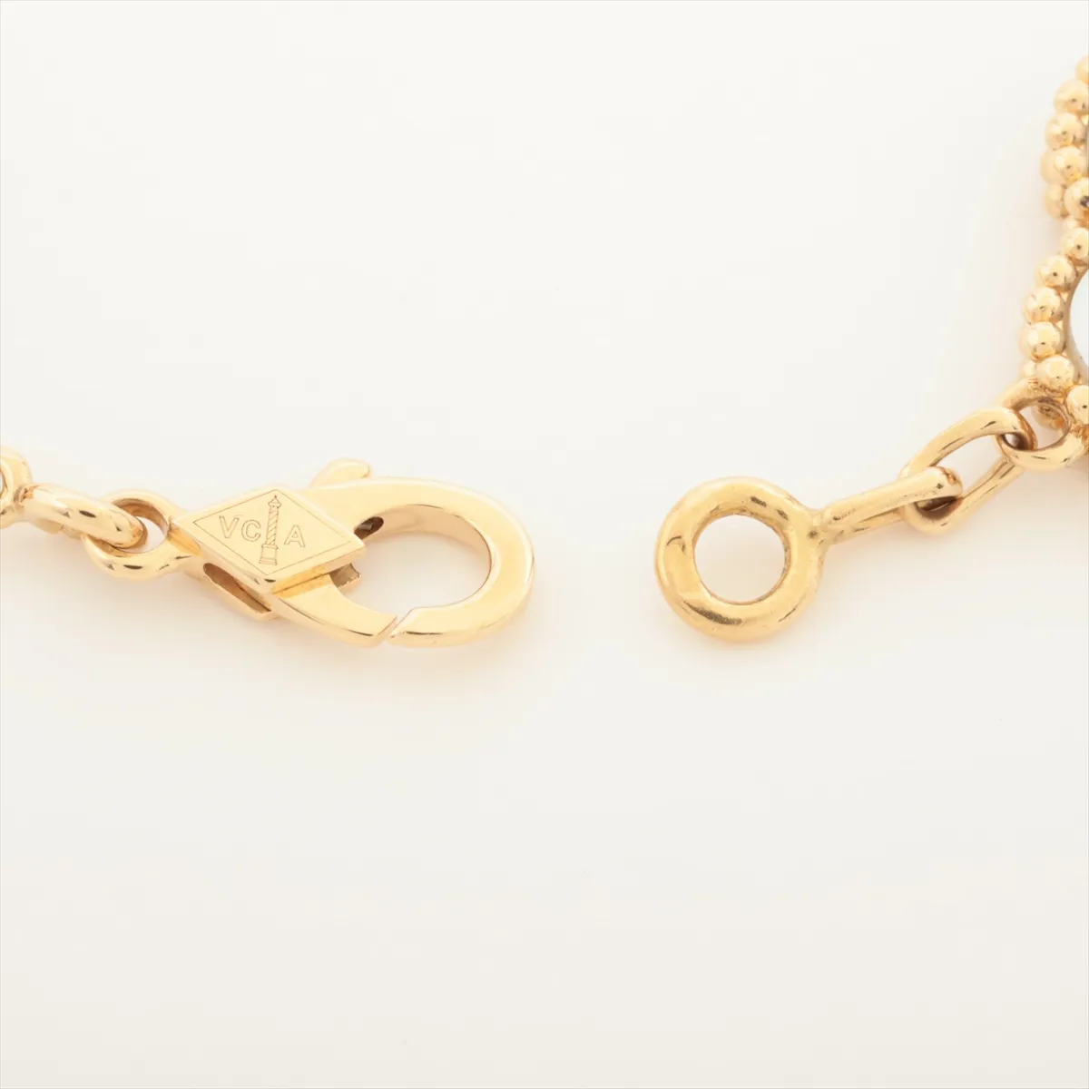 Vintage Alhambra 5P Shell Bracelet 750 (Yellow Gold) 11.4g JB537922 Hallmark almost completely — view 4