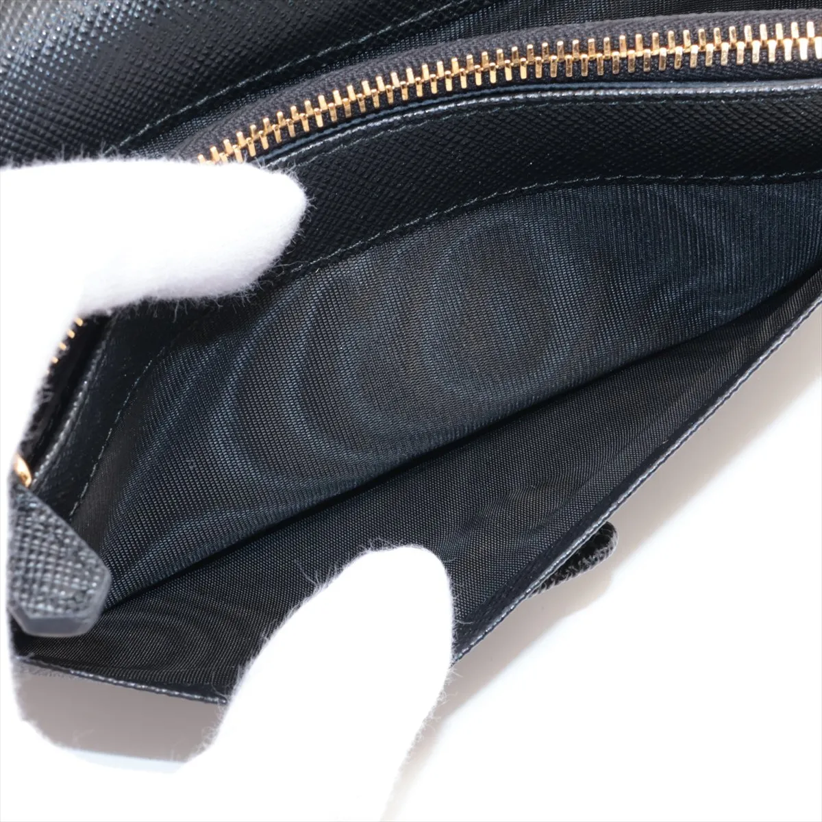 Saffiano Metal 1MV025 Leather Long Wallet, Black — view 8