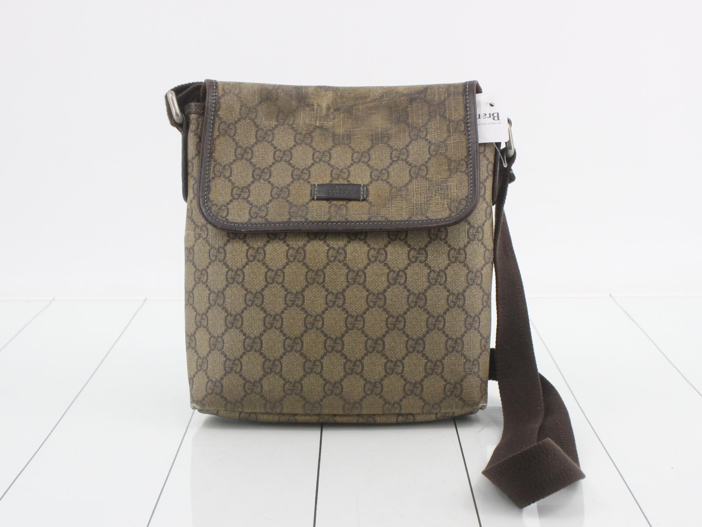 shoulder bag