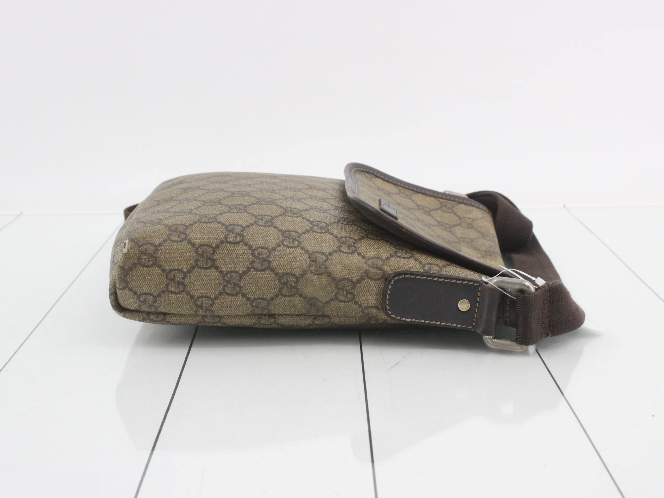 shoulder bag — view 3