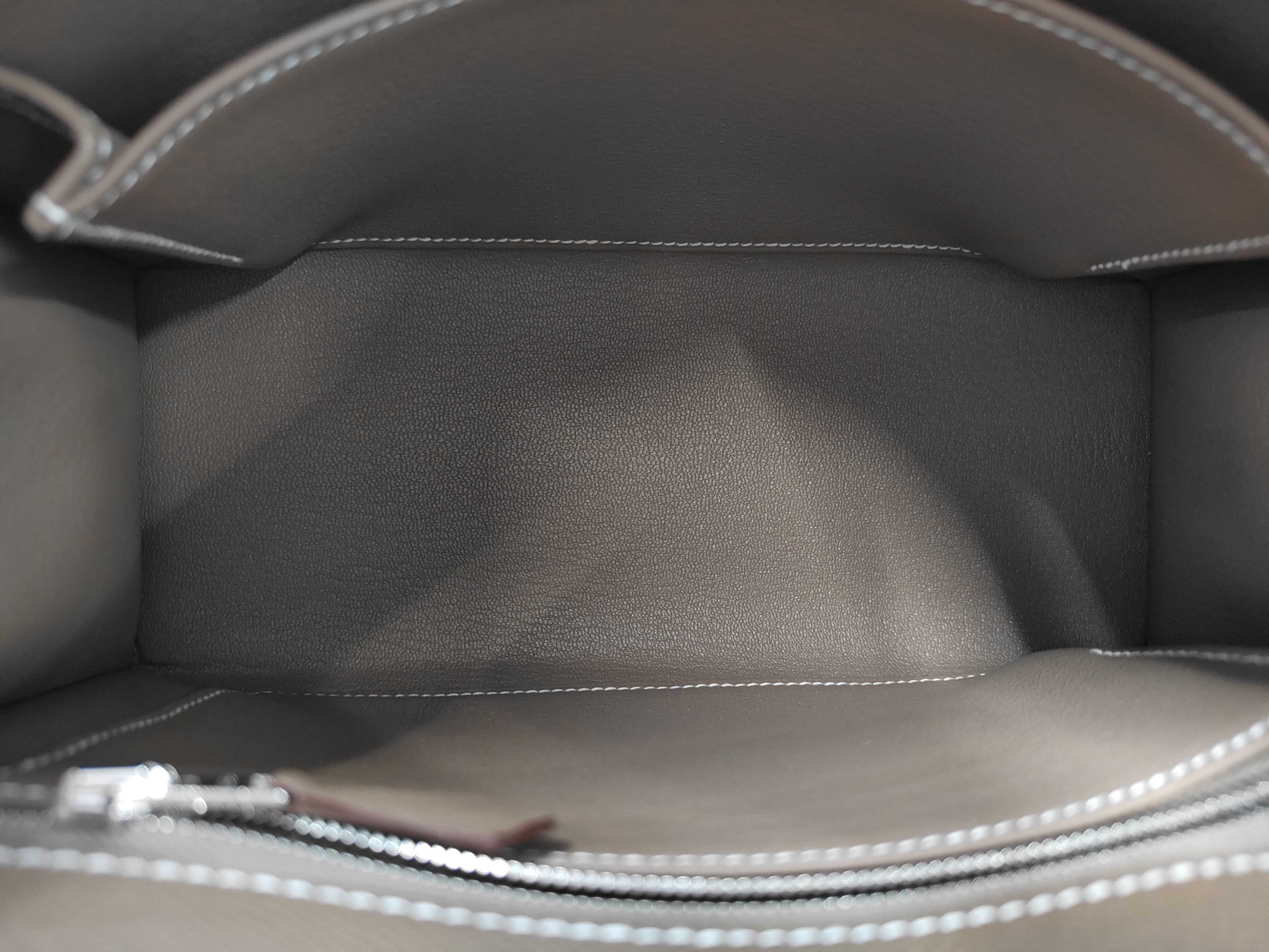 Kelly 25 Epsom Etoupe Silver Hardware G Stamp Handbag — view 8