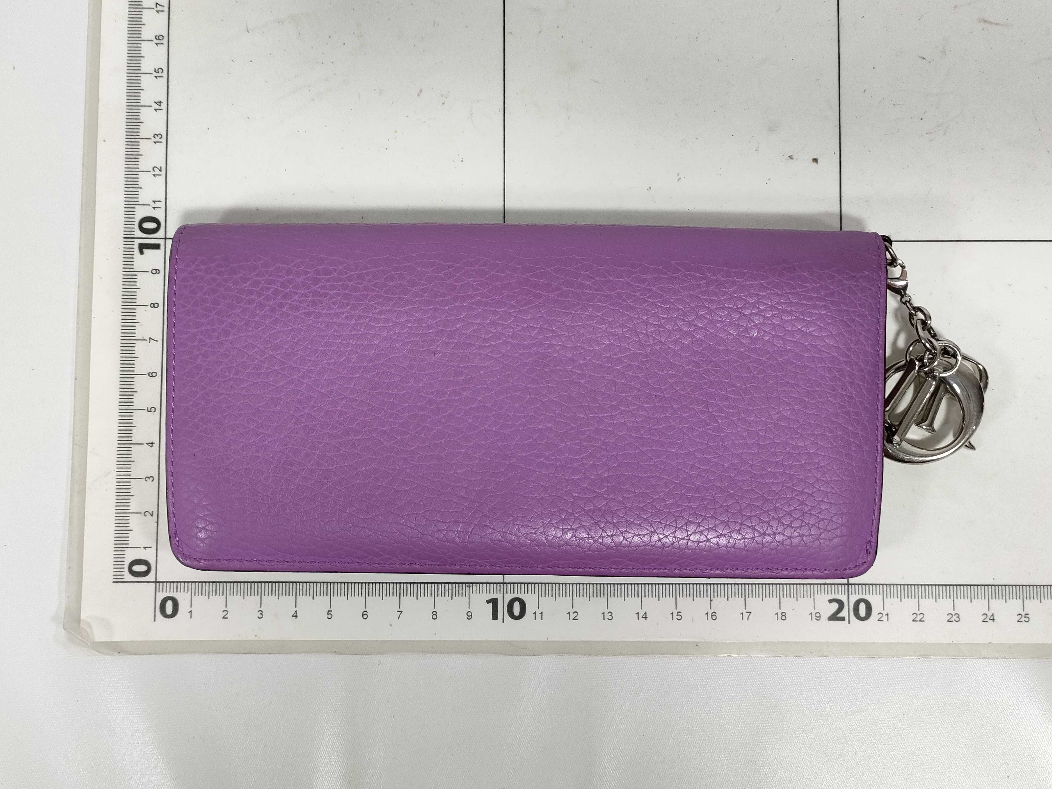long wallet — view 2