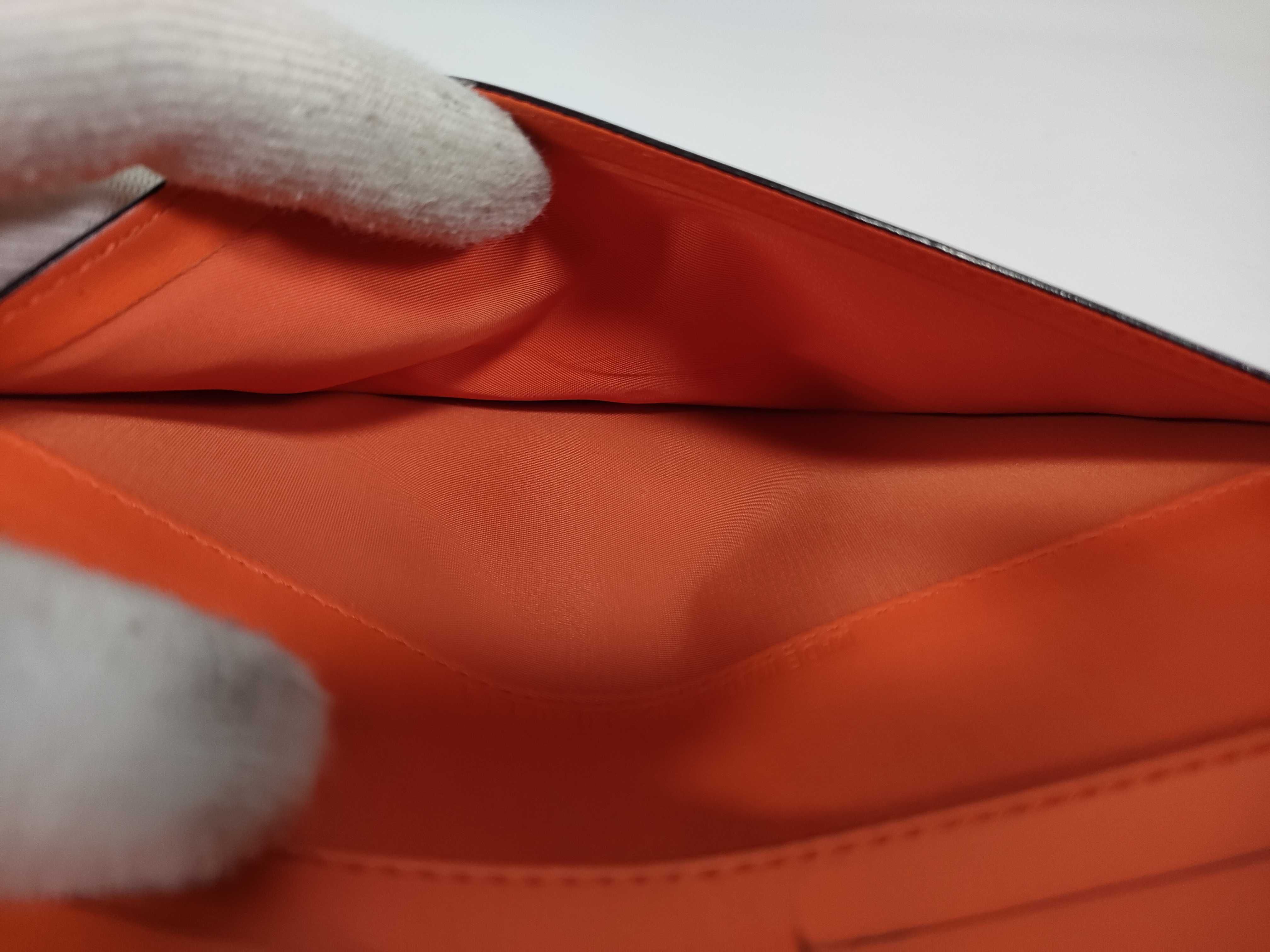 long wallet — view 11