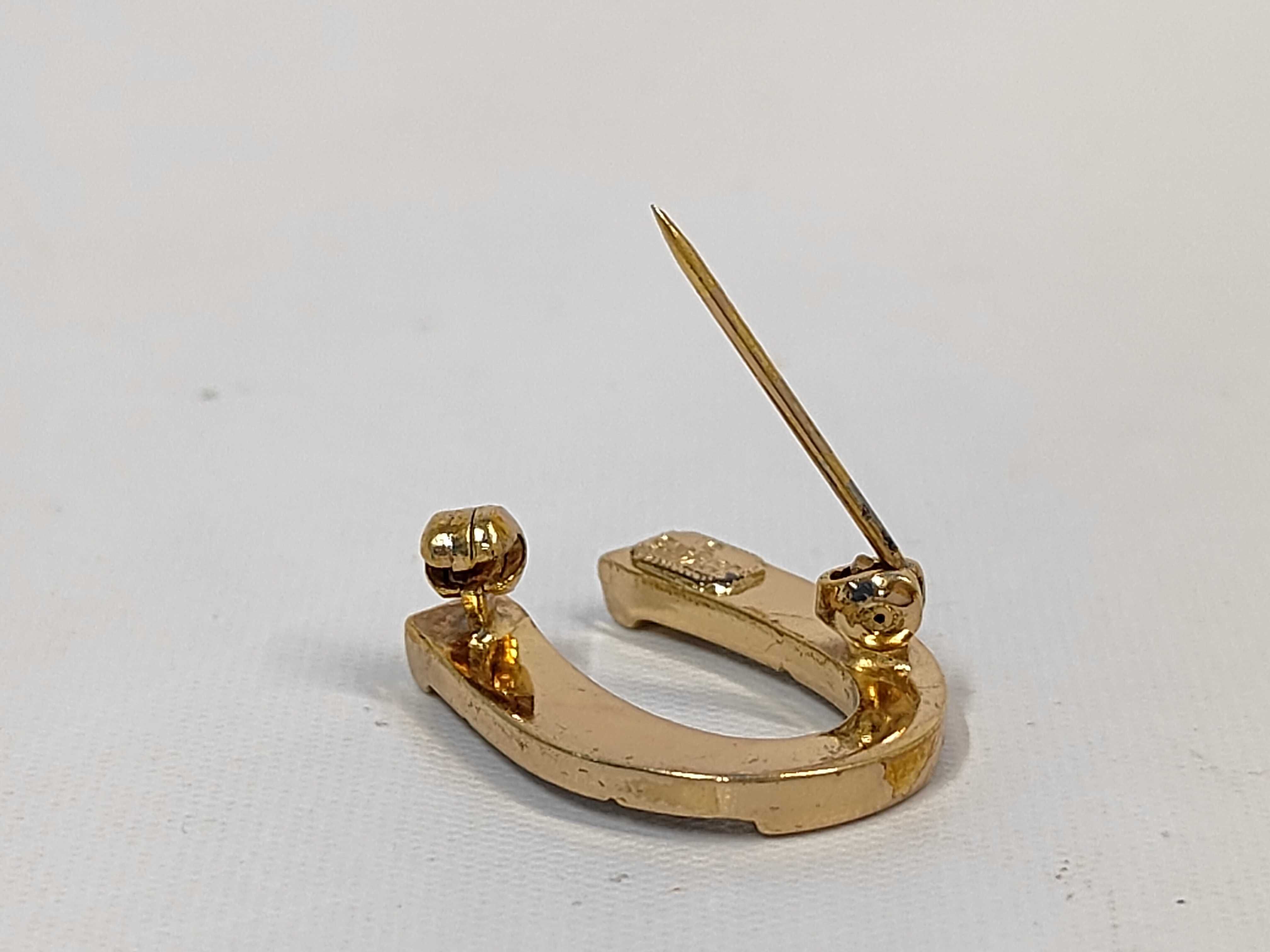 Christian / Brooch / GP Brooch — view 3
