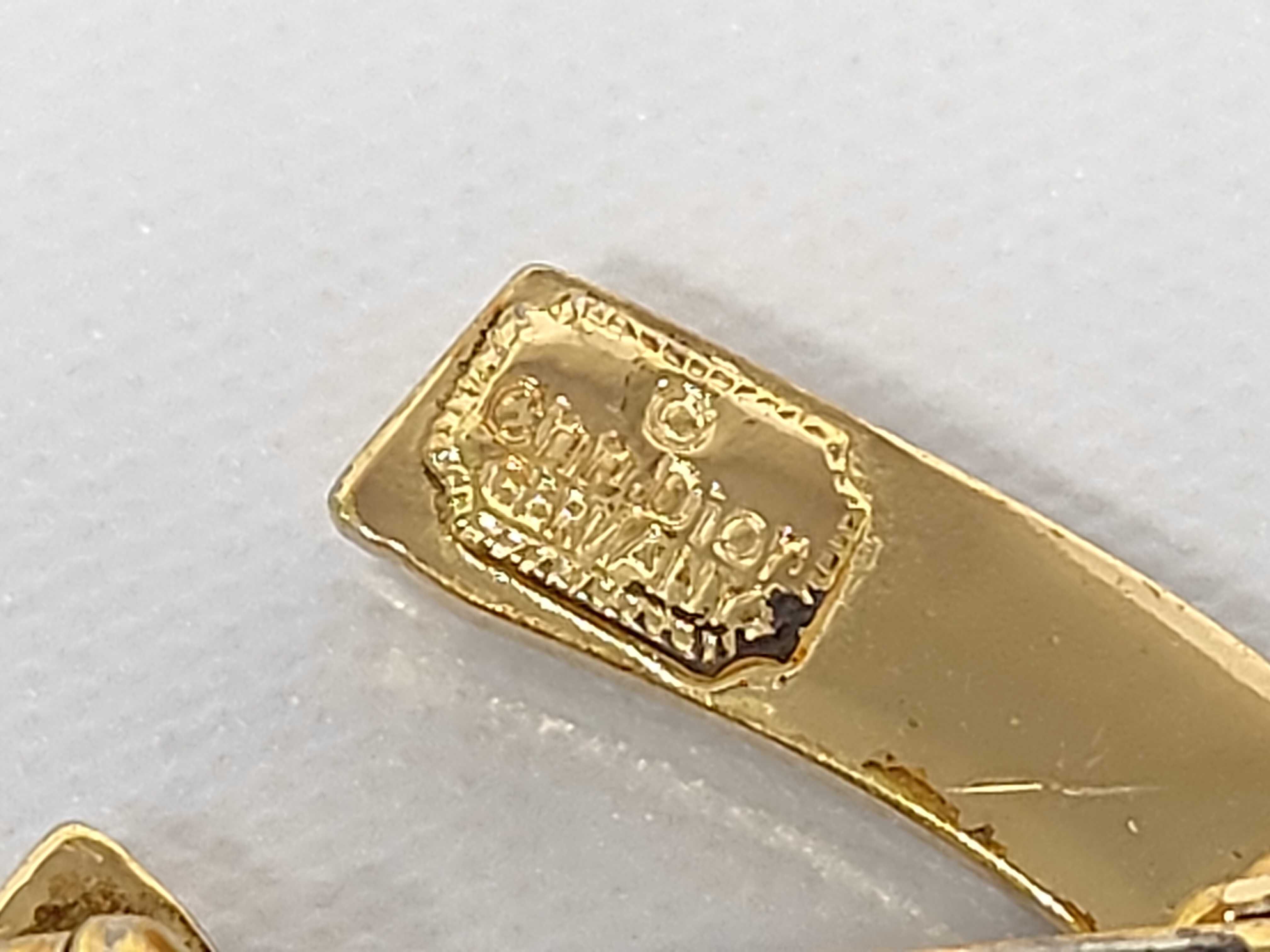 Christian / Brooch / GP Brooch — view 4