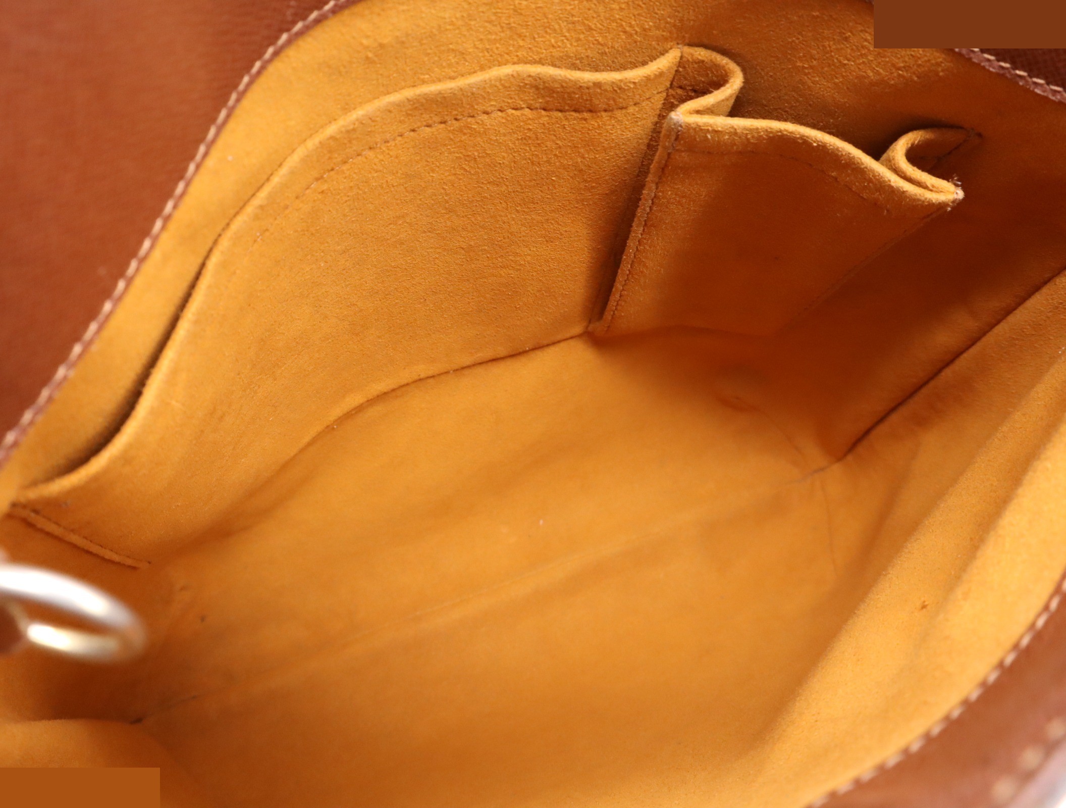 Musette — view 7