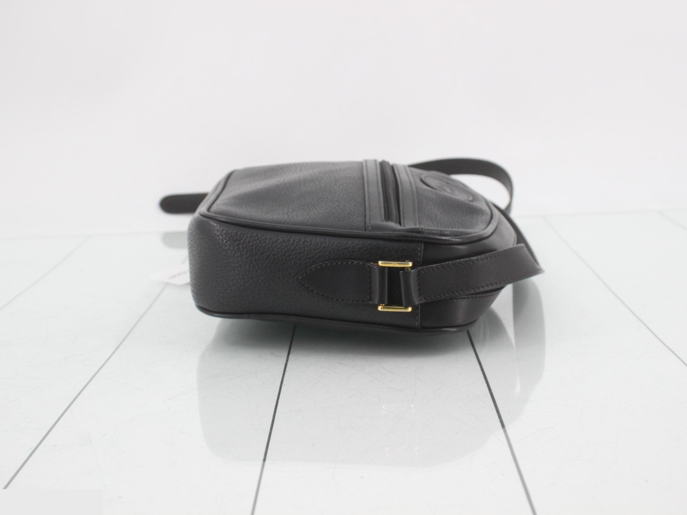 GG Shoulder Bag, Black — view 3