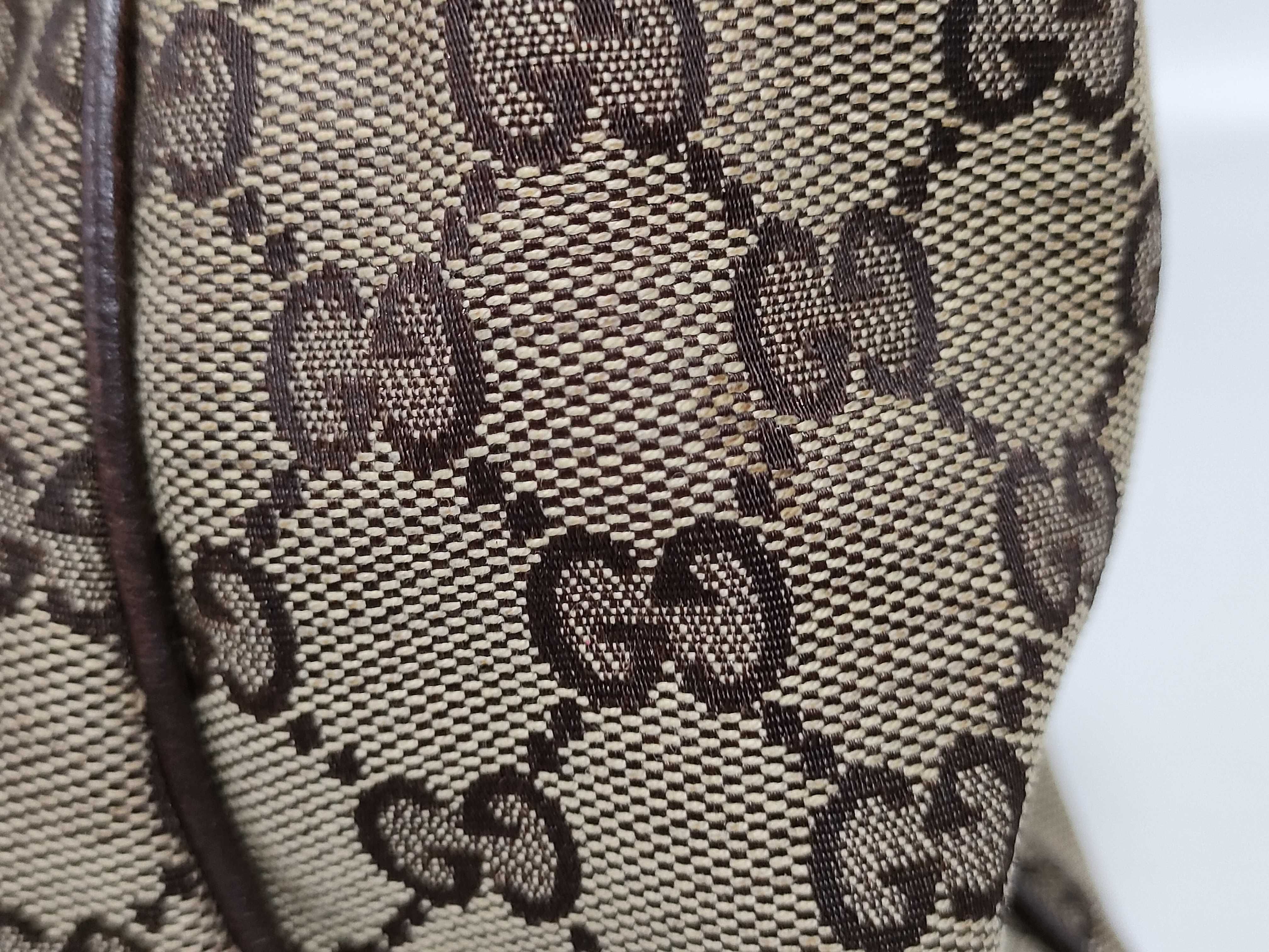 GG Canvas Shoulder Bag — view 13