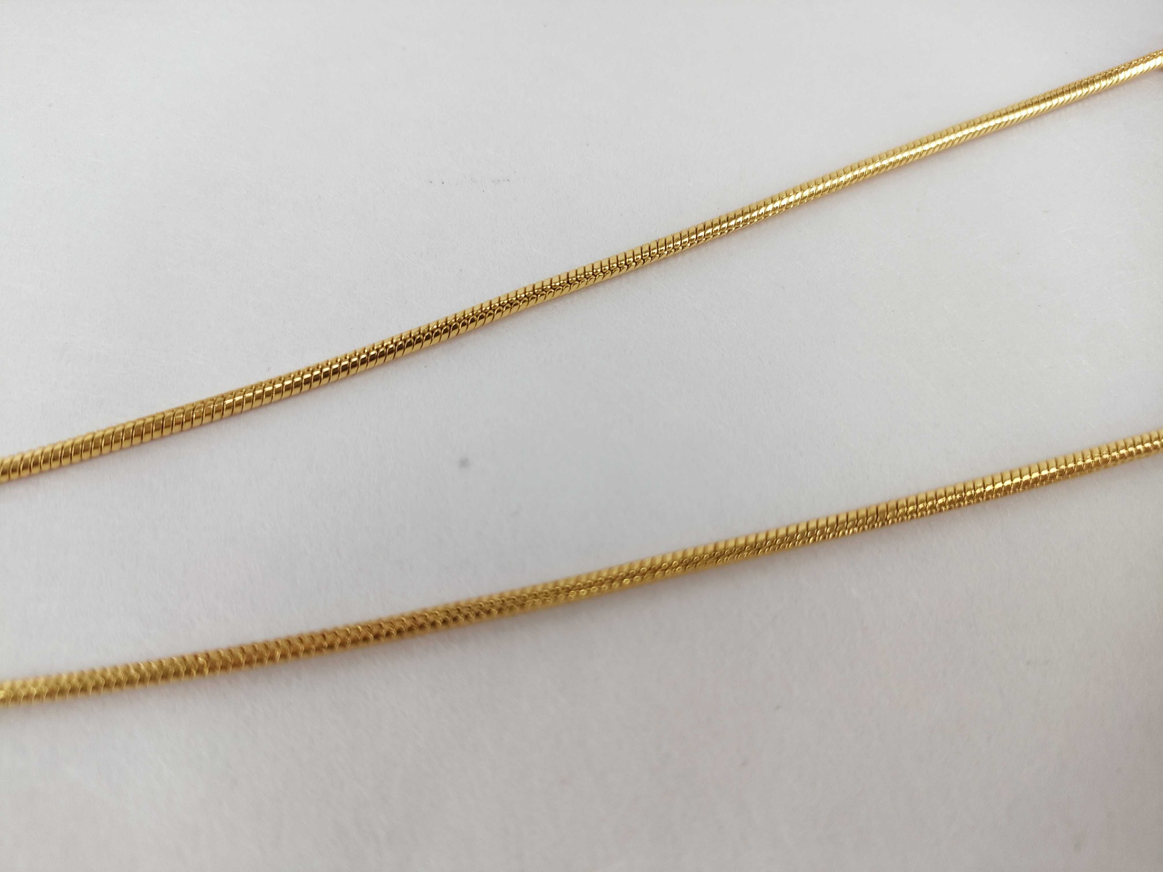 Perfume Bottle Shaped Nova Check Vintage Gold Necklace Burberrys Necklace — view 7