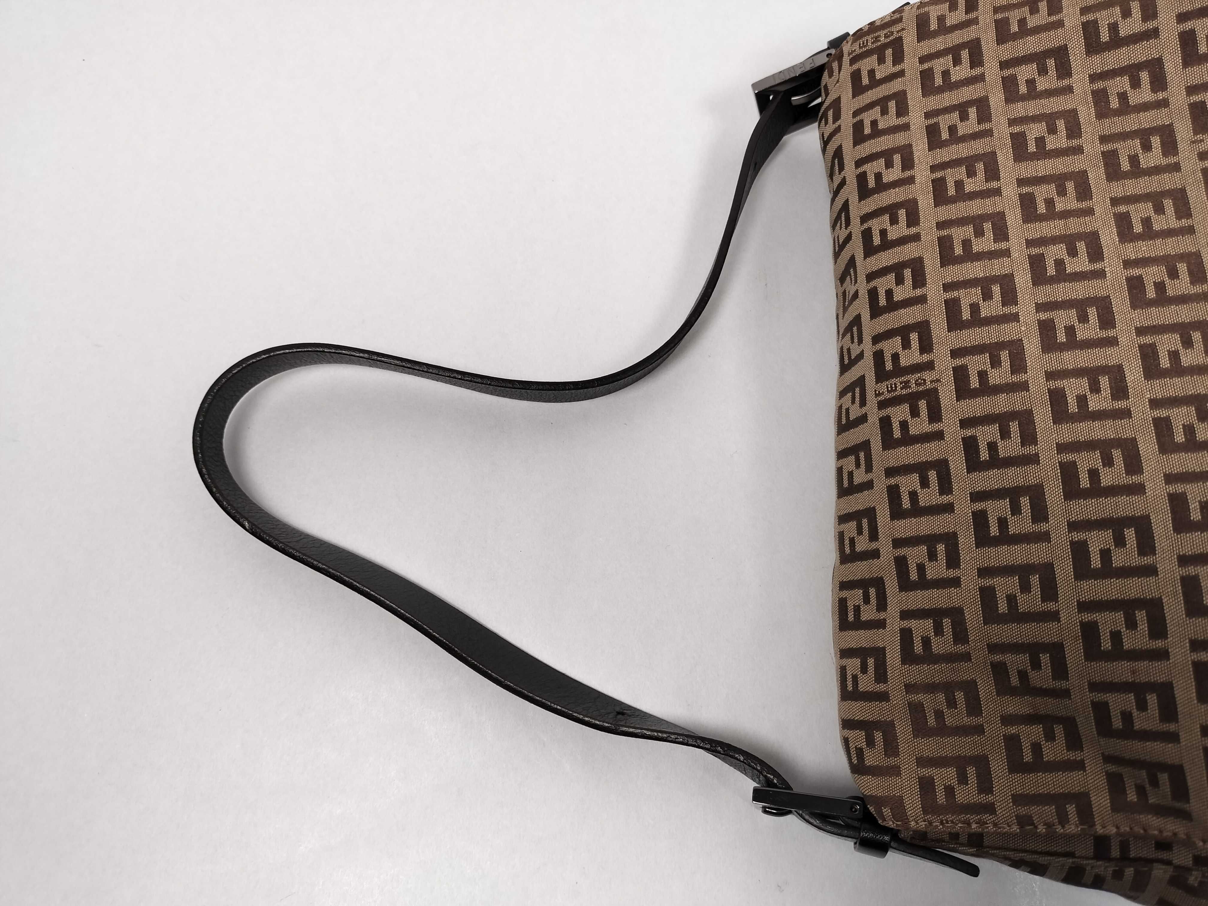8BR001 Zucchino One-Shoulder Bag, Vertical, Canvas, Beige Shoulder Bag — view 3