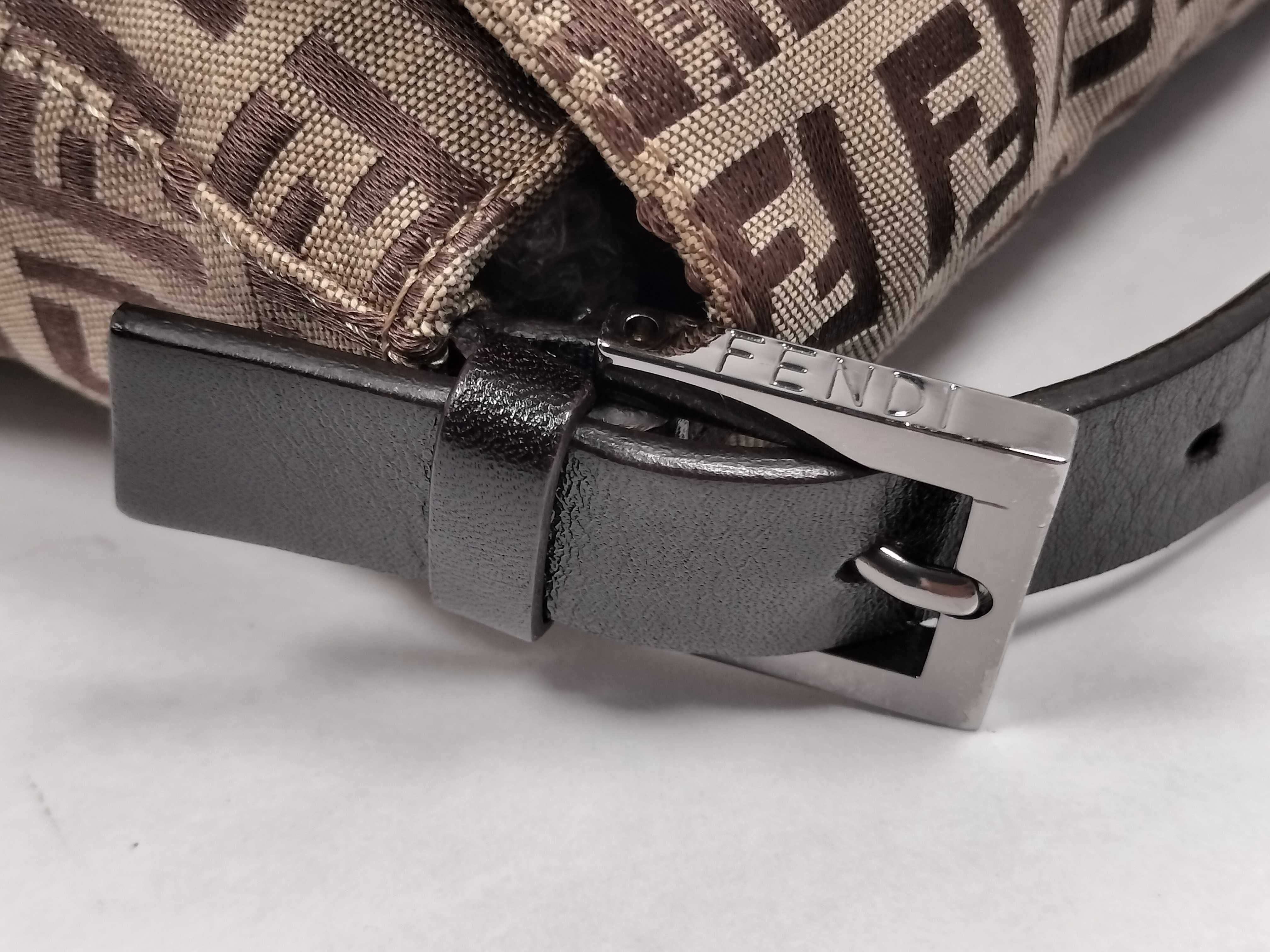 8BR001 Zucchino One-Shoulder Bag, Vertical, Canvas, Beige Shoulder Bag — view 5