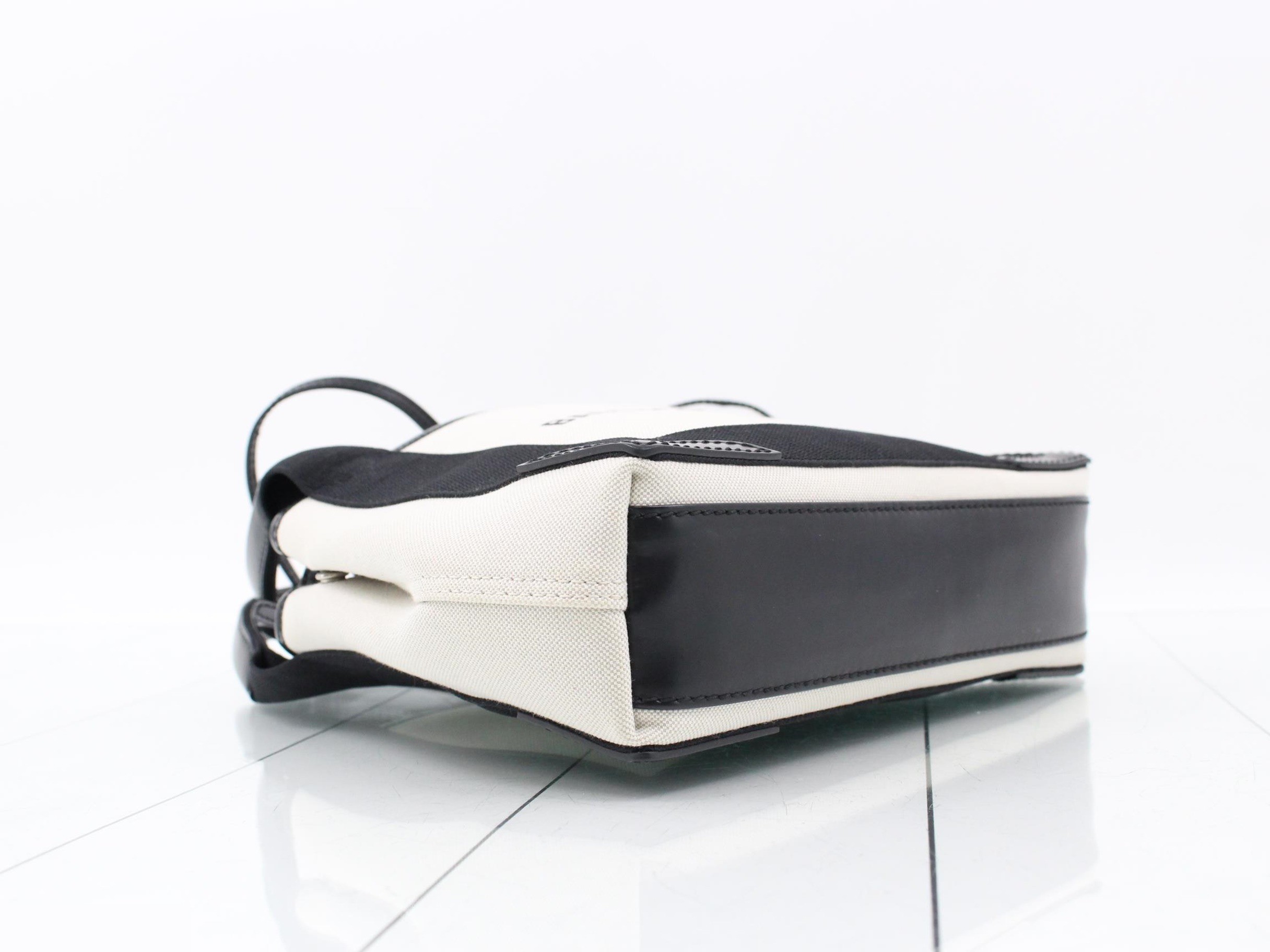 Cabas XS 2-way tote bag — view 5