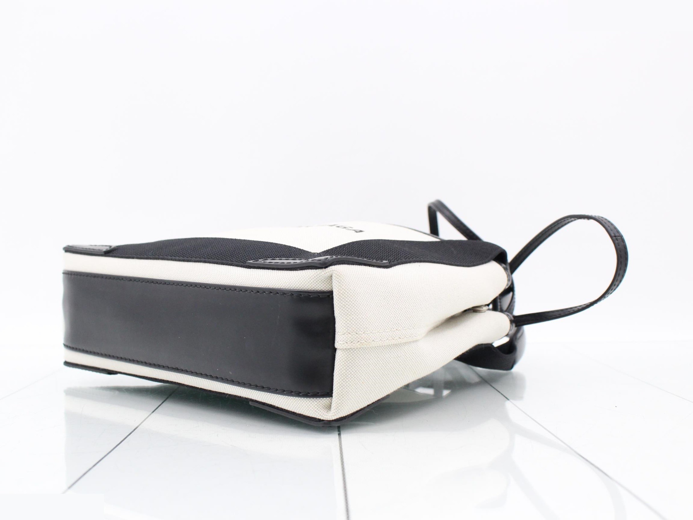Cabas XS 2-way tote bag — view 6