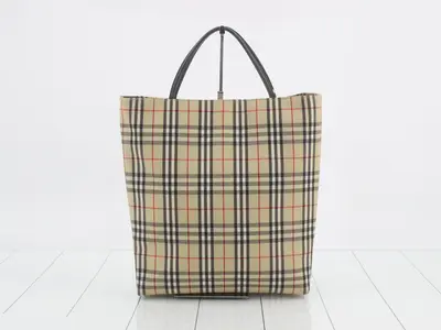 Other lines: Bags/Tote bags, Black