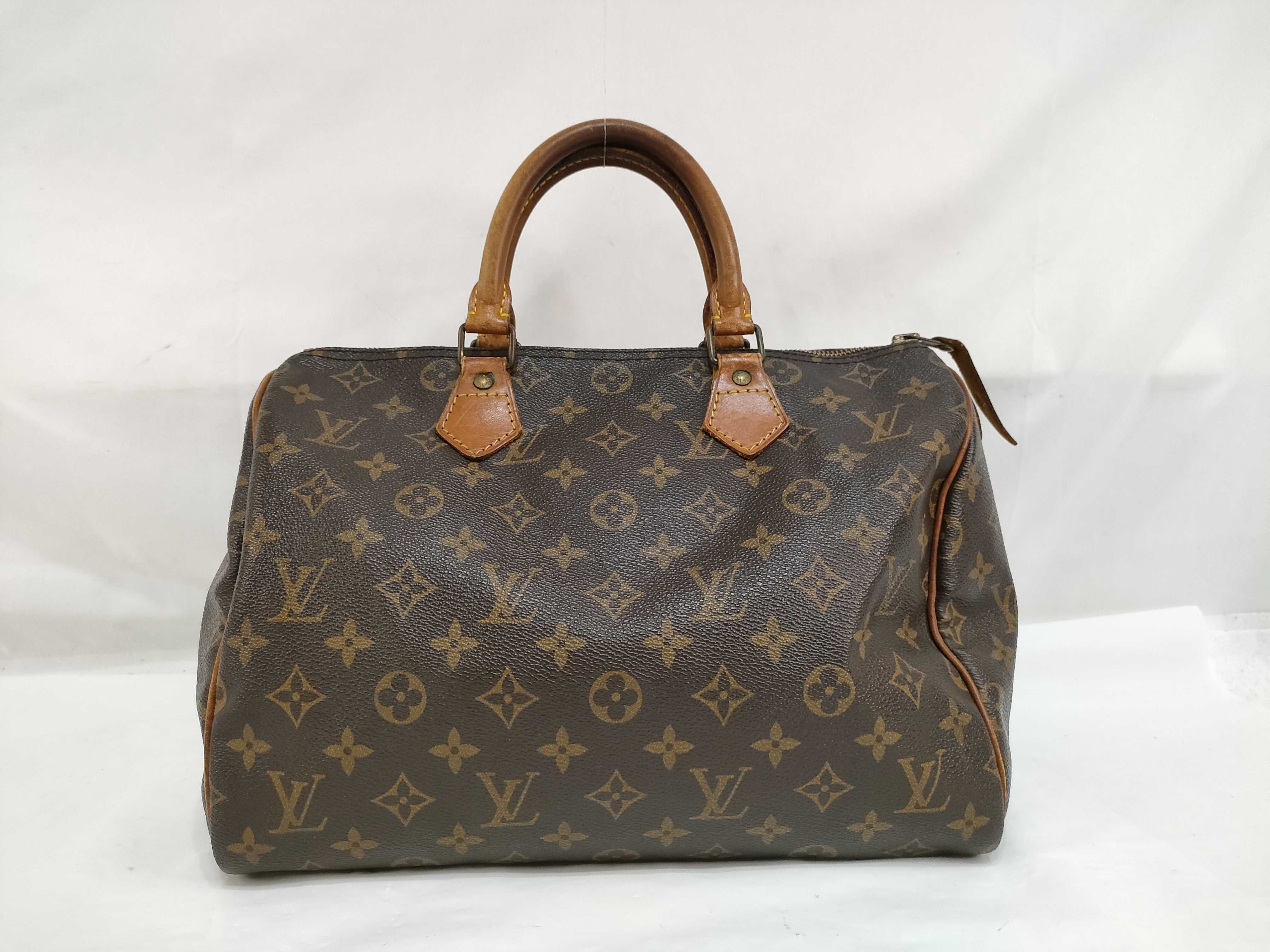 Monogram Louis Vuitton Speedy 30 Handbag