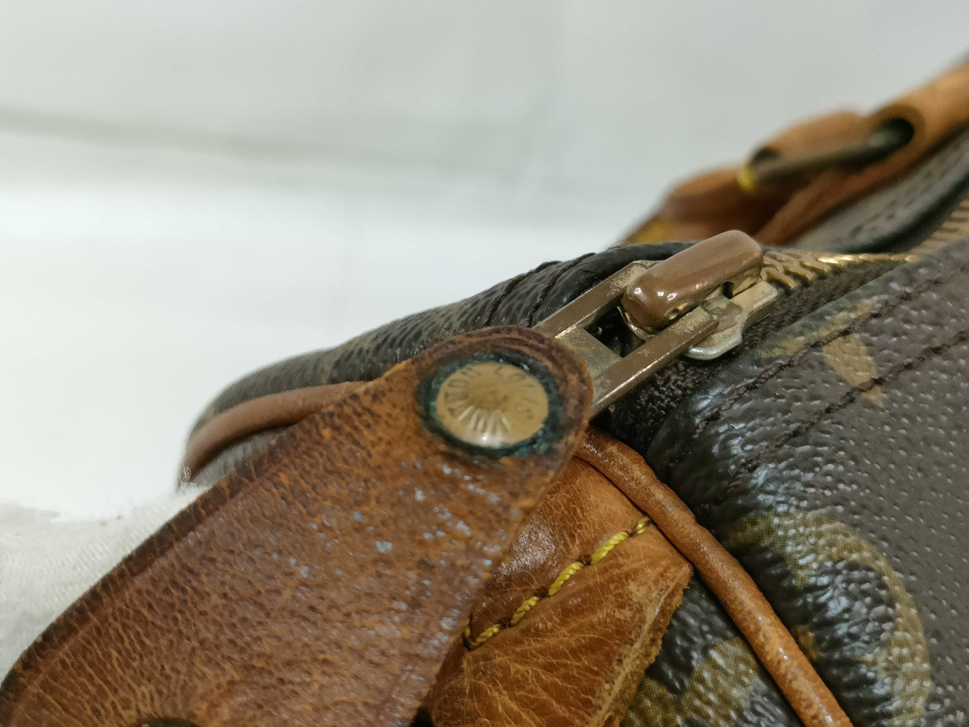 Monogram Louis Vuitton Speedy 30 Handbag — view 14