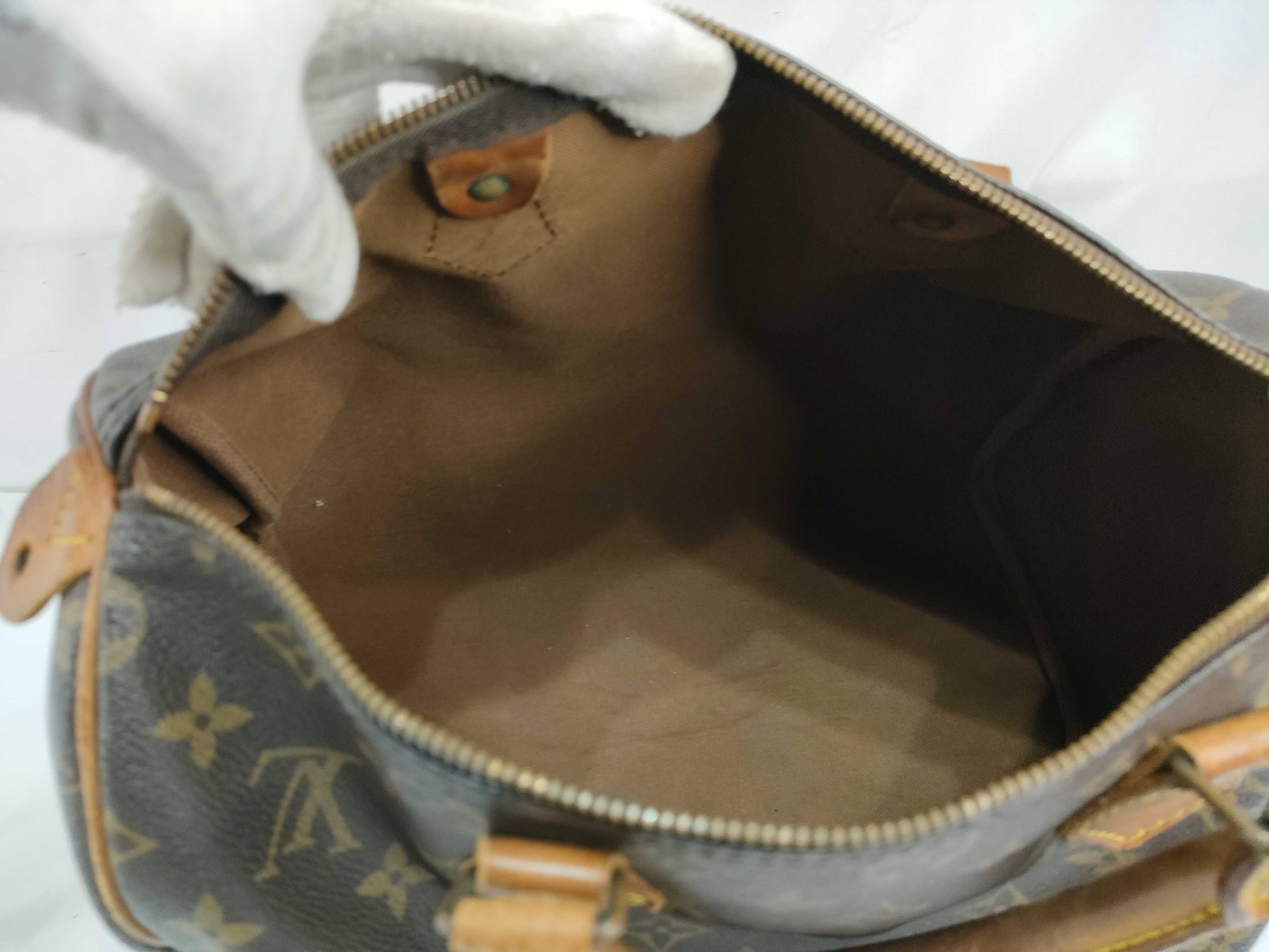 Monogram Louis Vuitton Speedy 30 Handbag — view 15