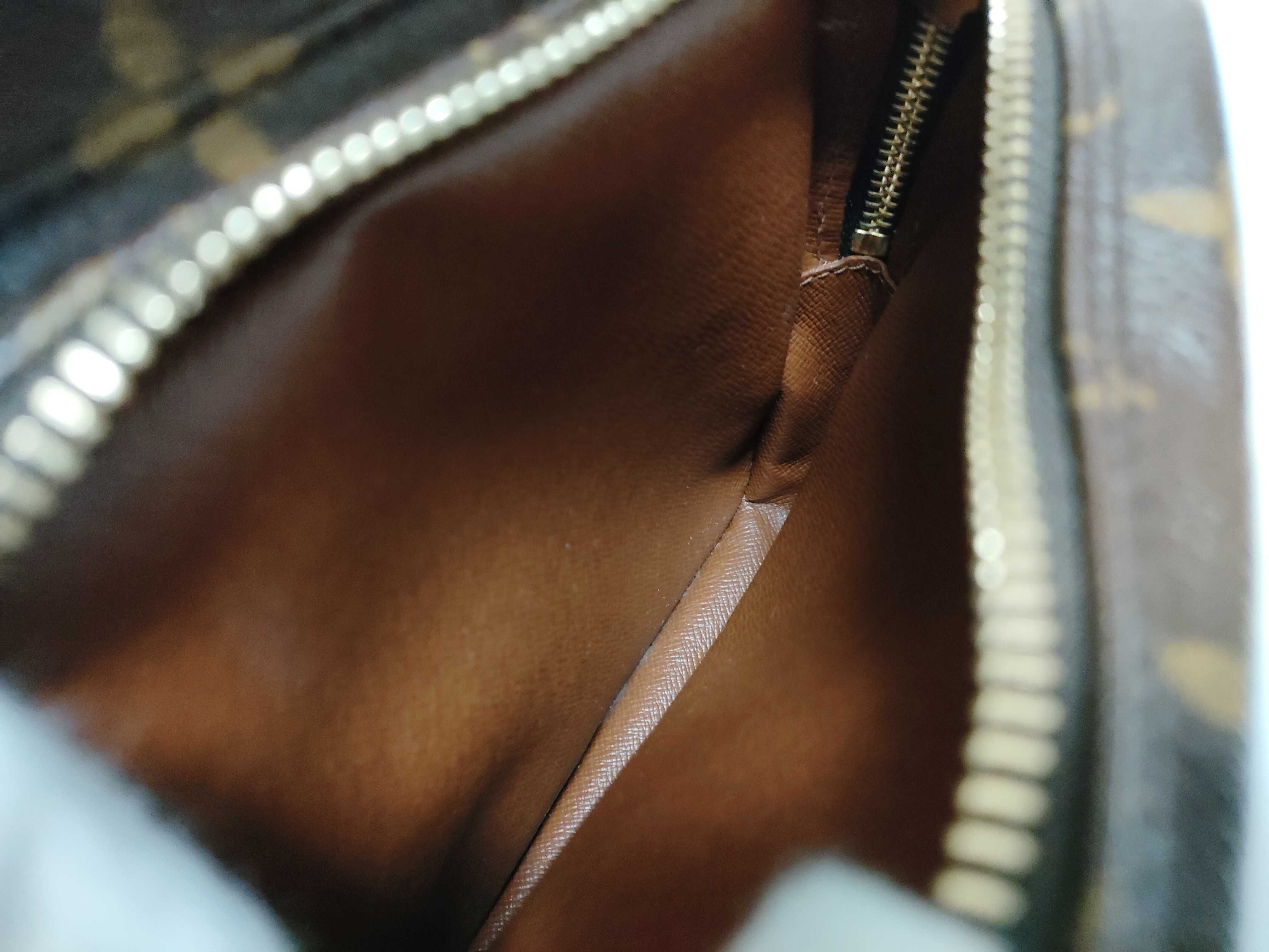 Monogram Amazon M45236 TH0093 Brown Shoulder Bag — view 15