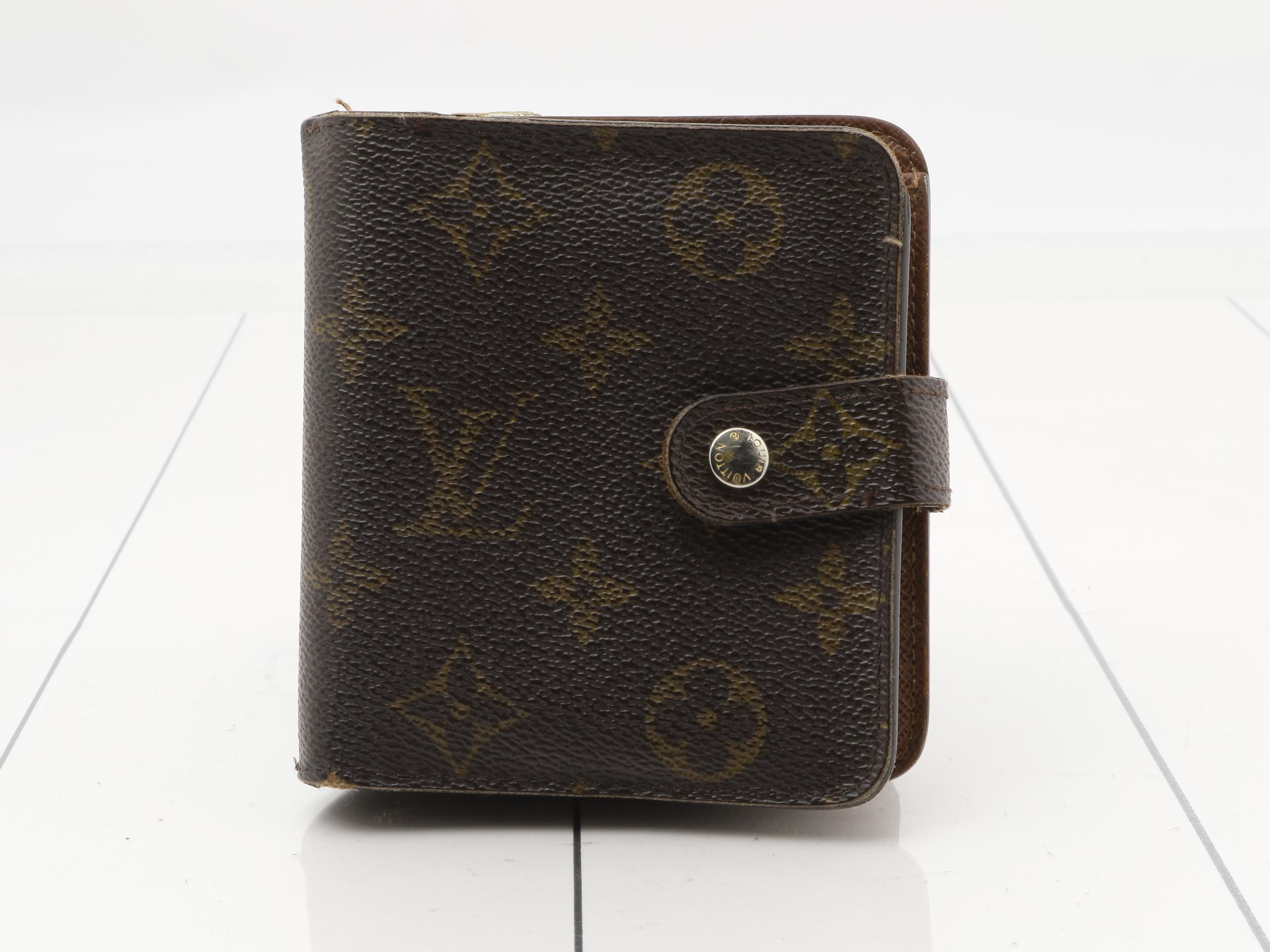 Compact Zip