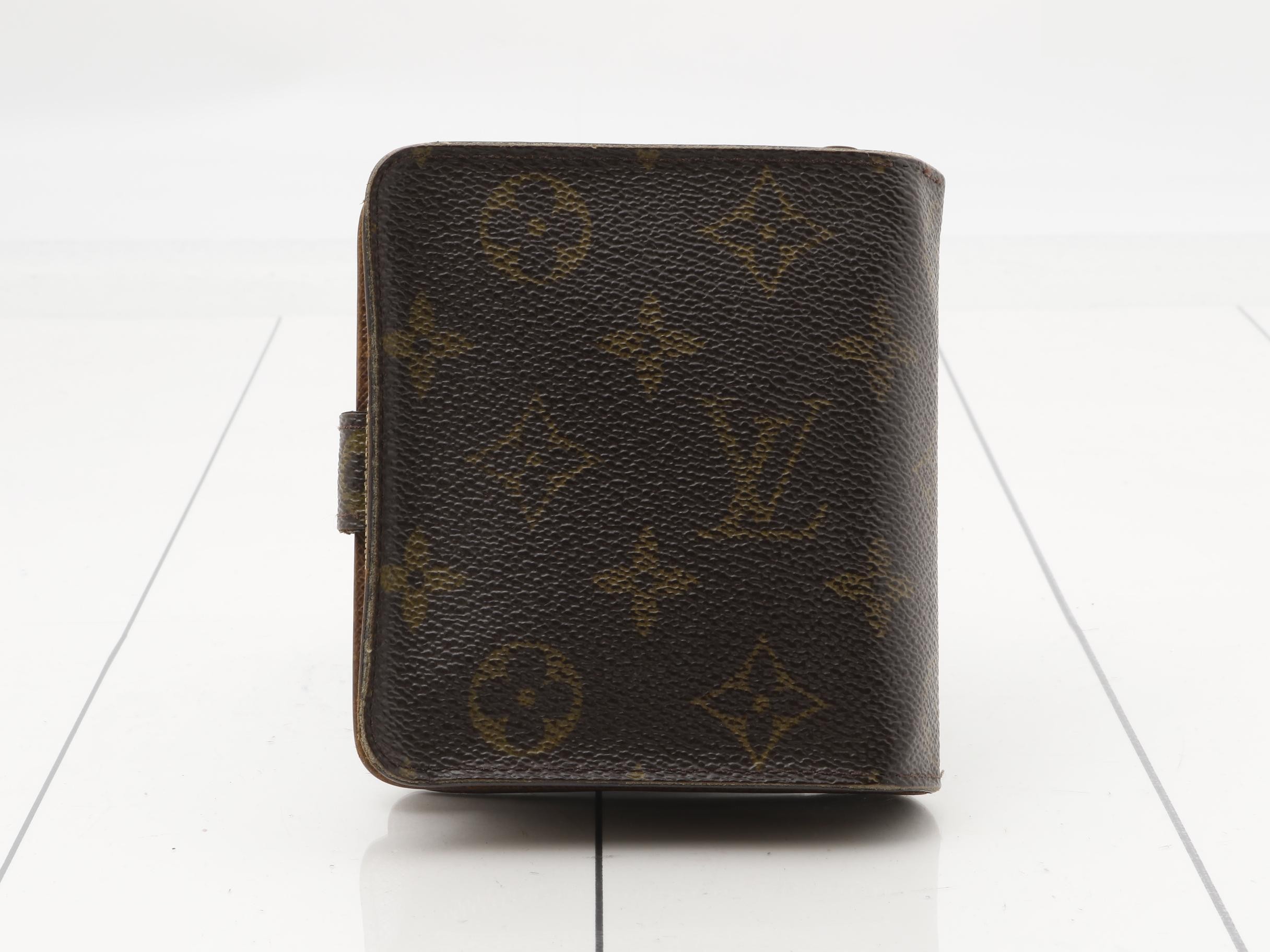 Compact Zip — view 2