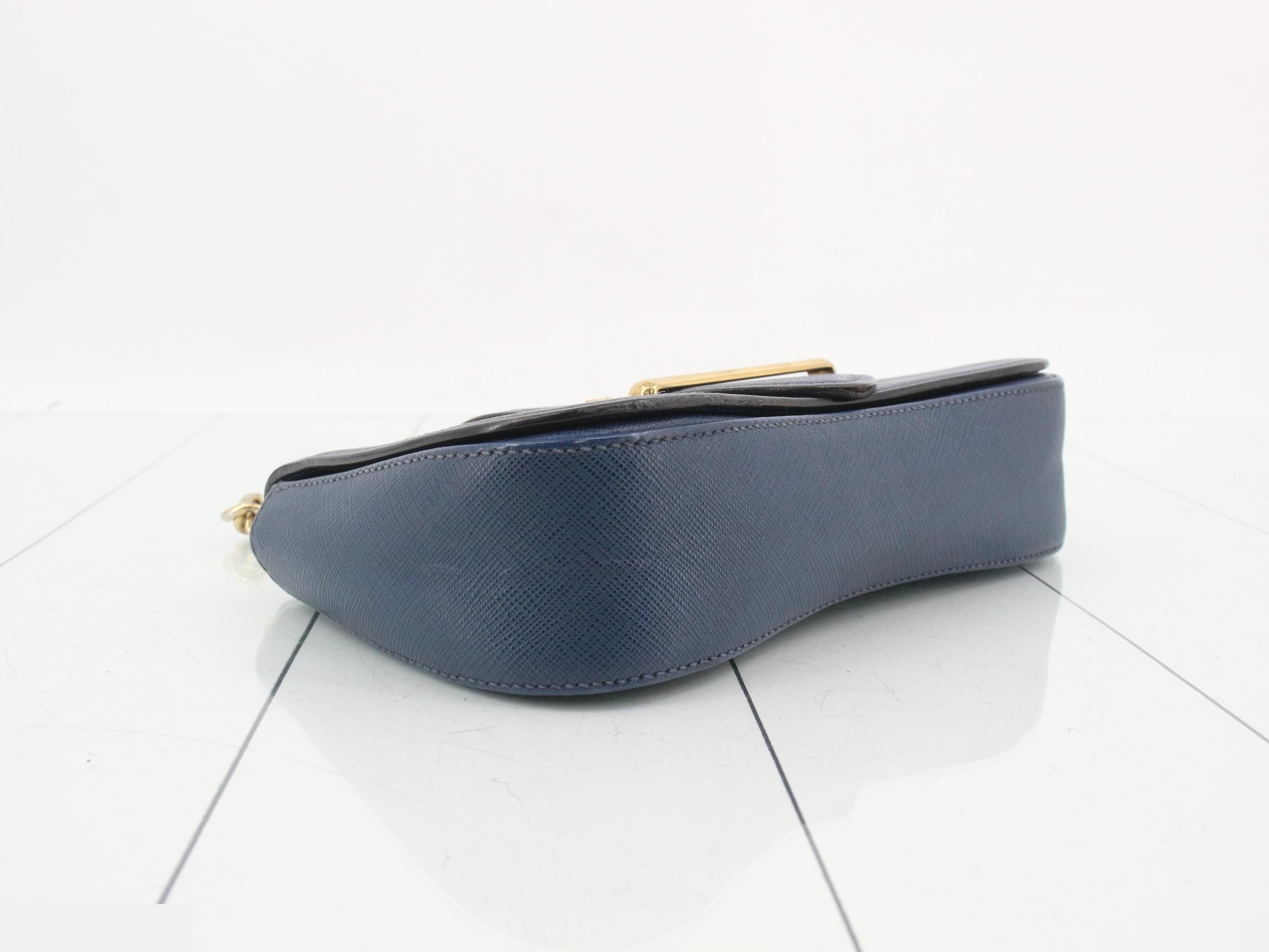 Saffiano Sydney Chain — view 5
