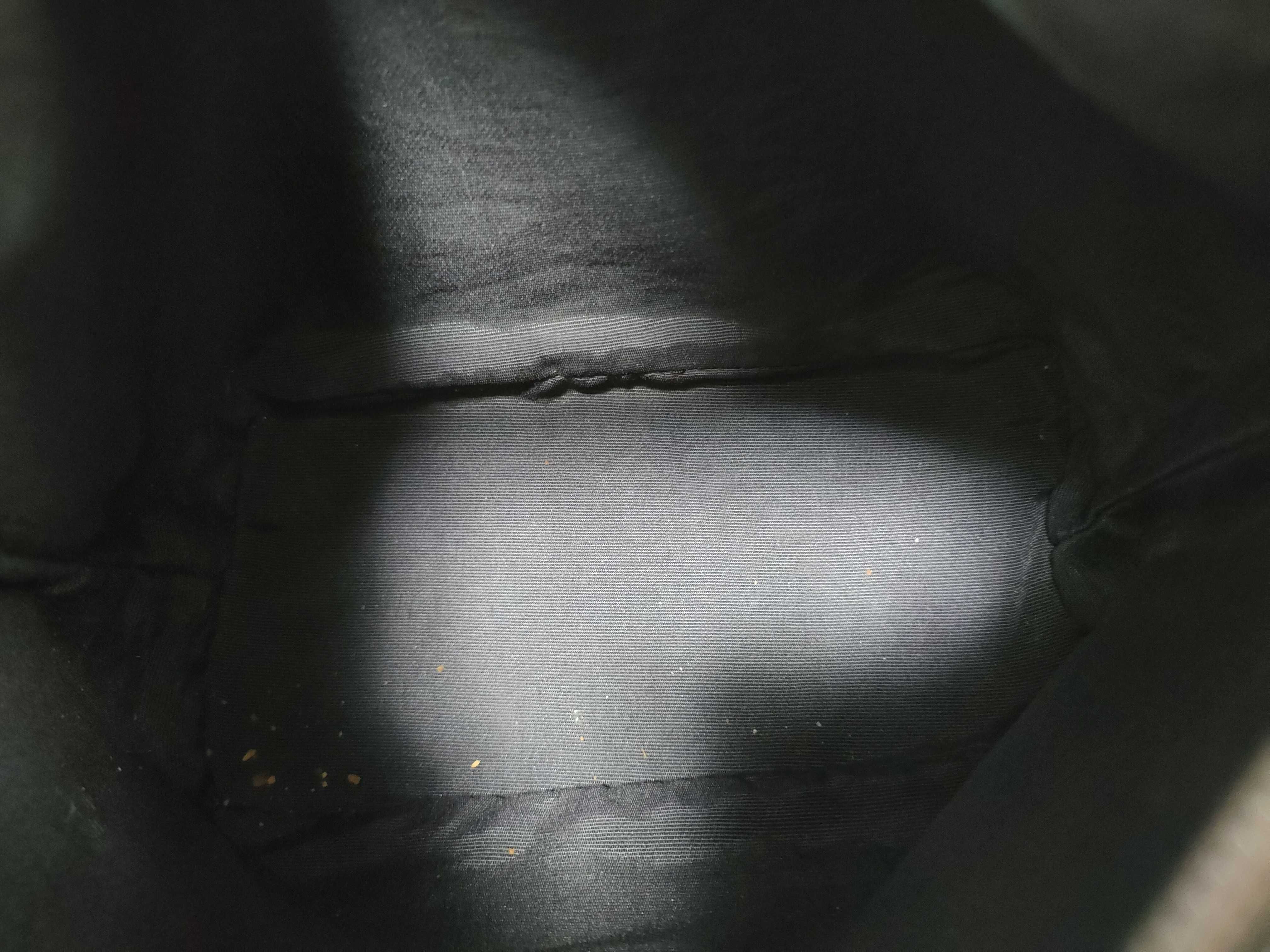GG Canvas Pouch — view 9