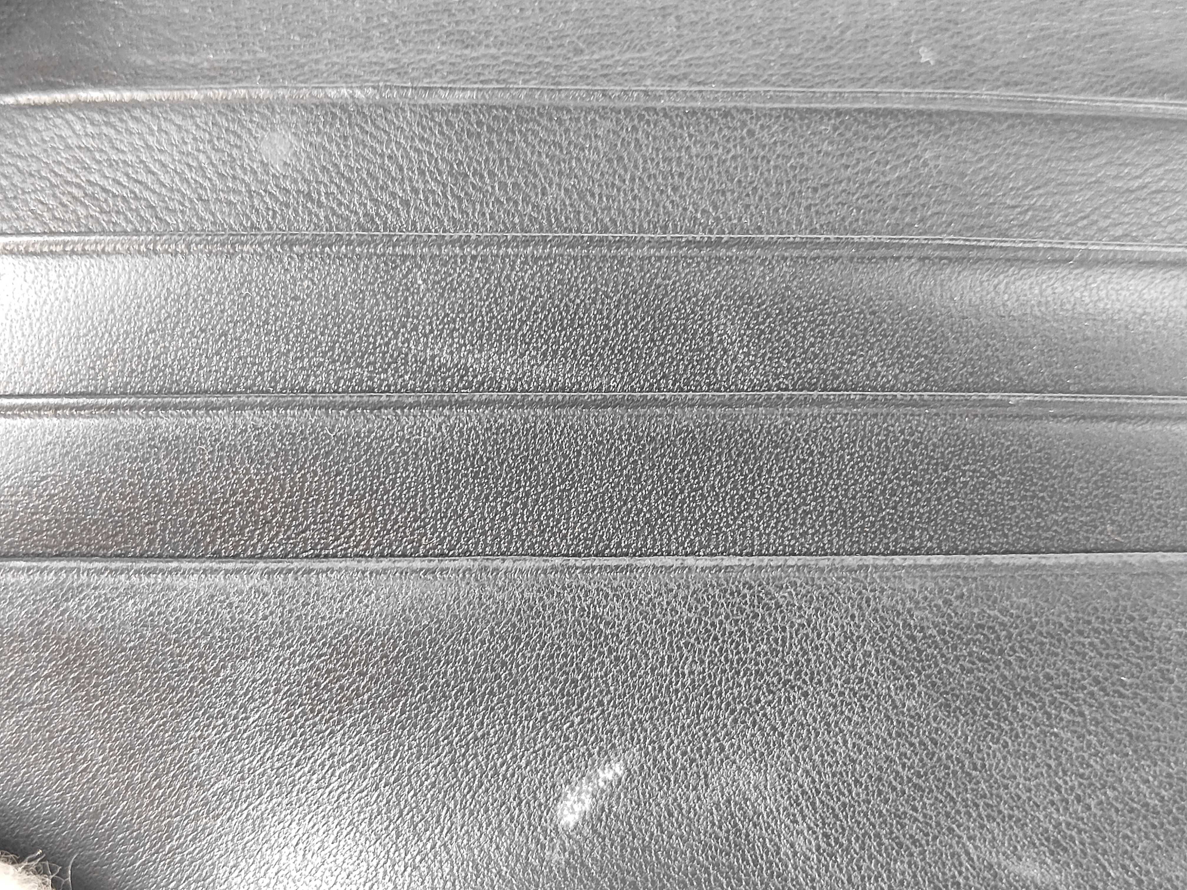 wallet — view 10