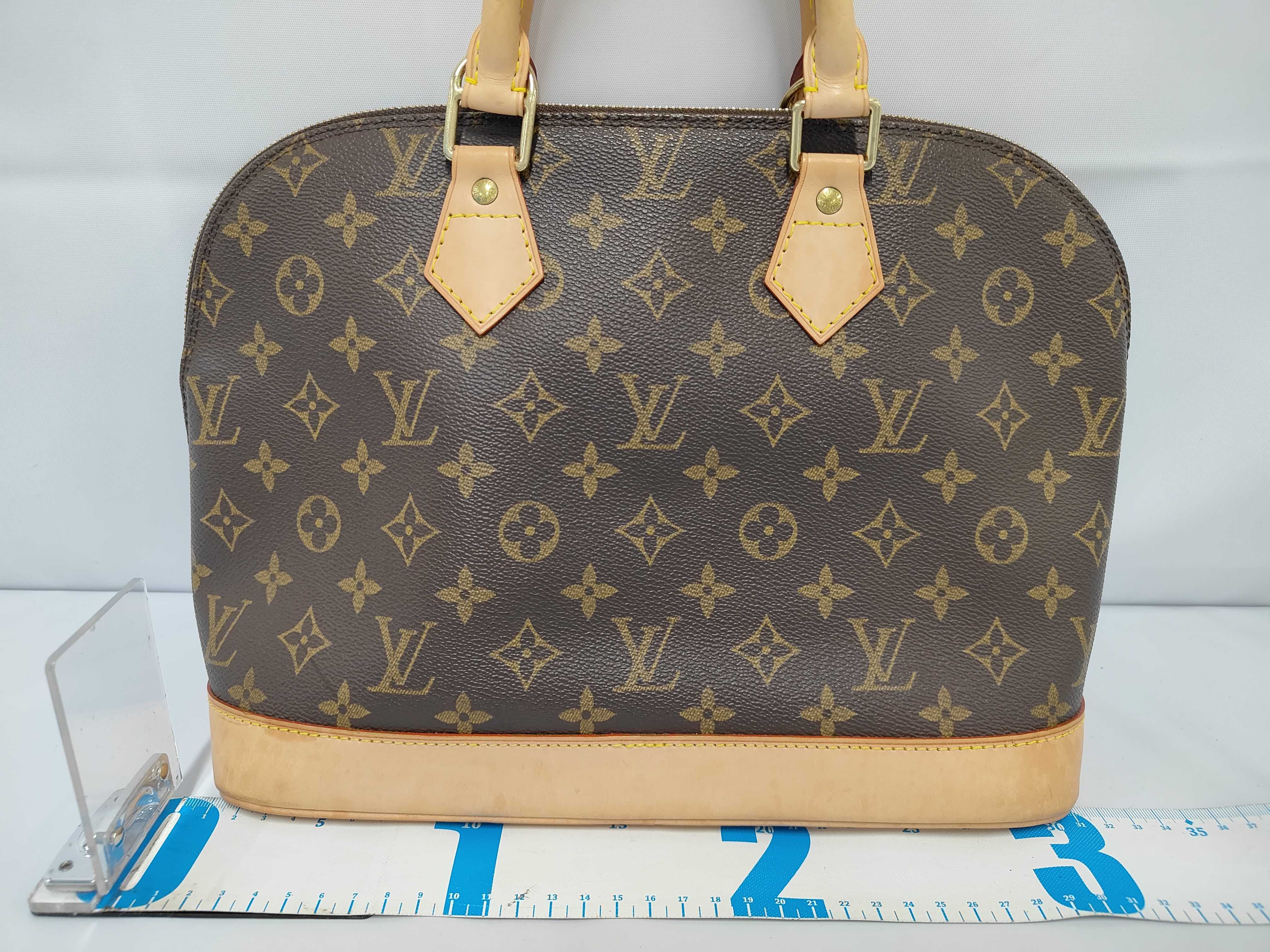 Monogram Alma PM Handbag M51130 FL0023 — view 2