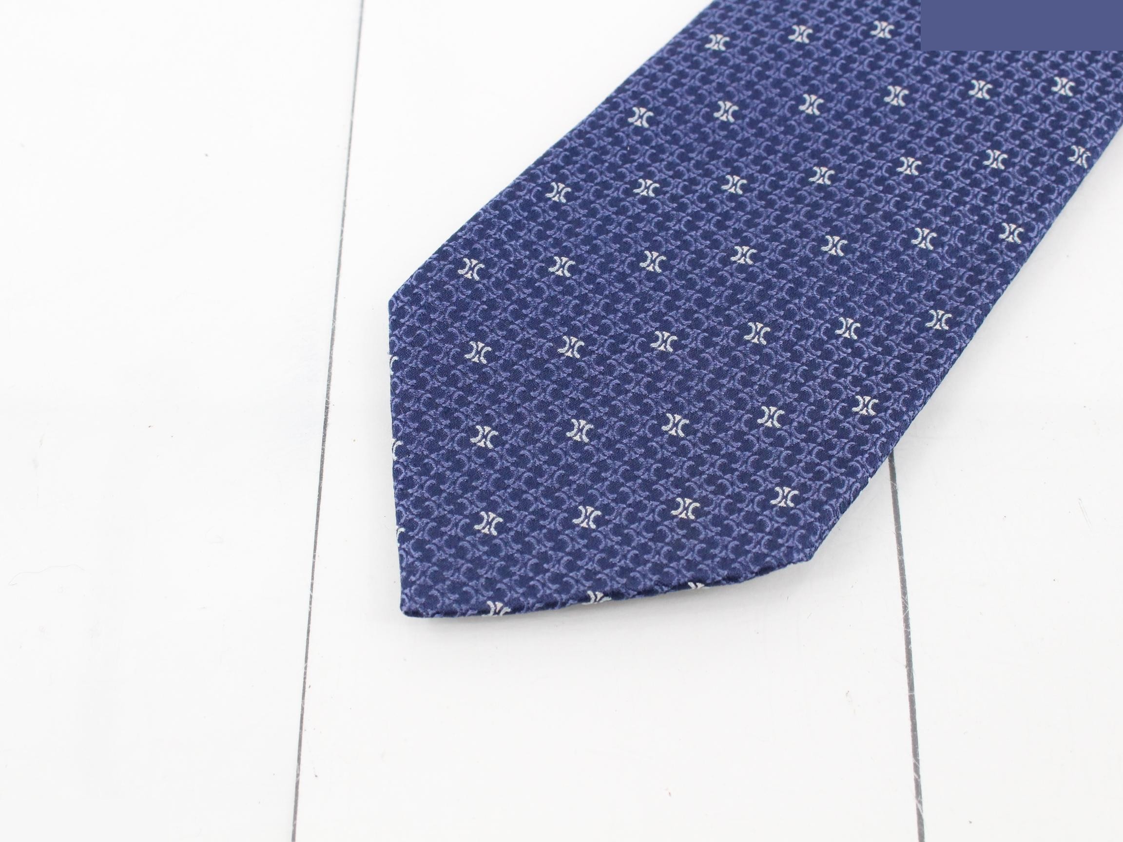 Silk tie, blue tones — view 3