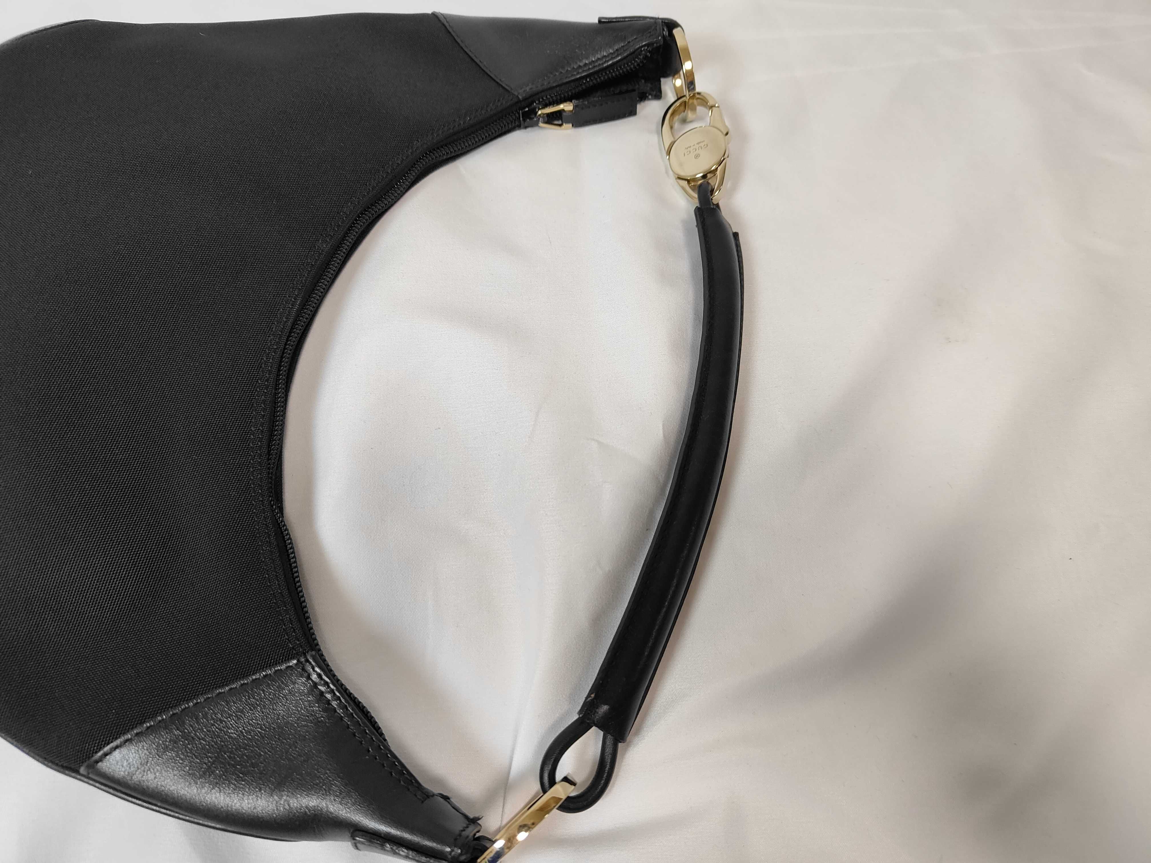 0014158 One-Shoulder Bag Half Moon Nylon x Leather Shoulder Bag — view 3
