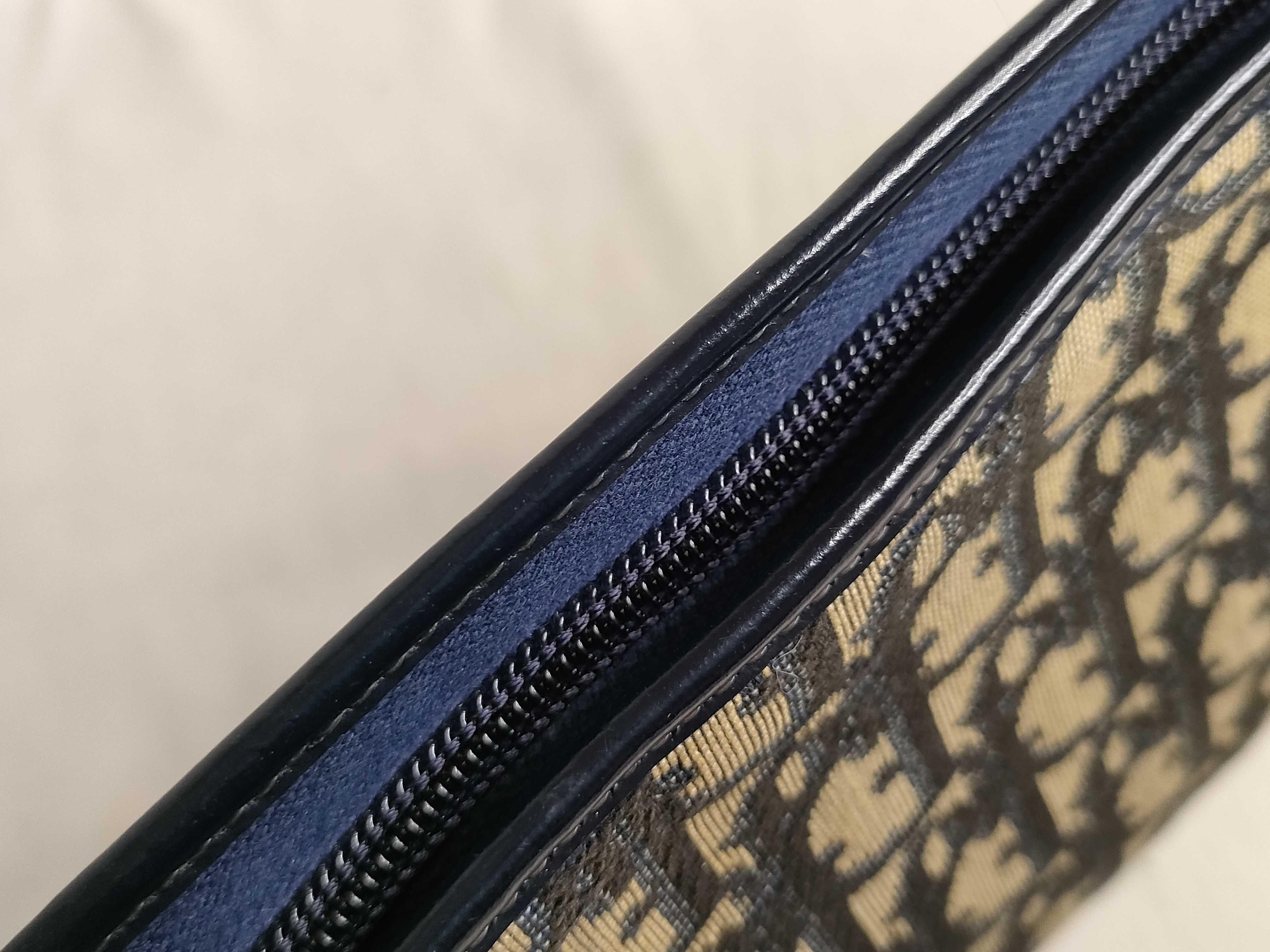 Trotter One-Shoulder Bag — view 8