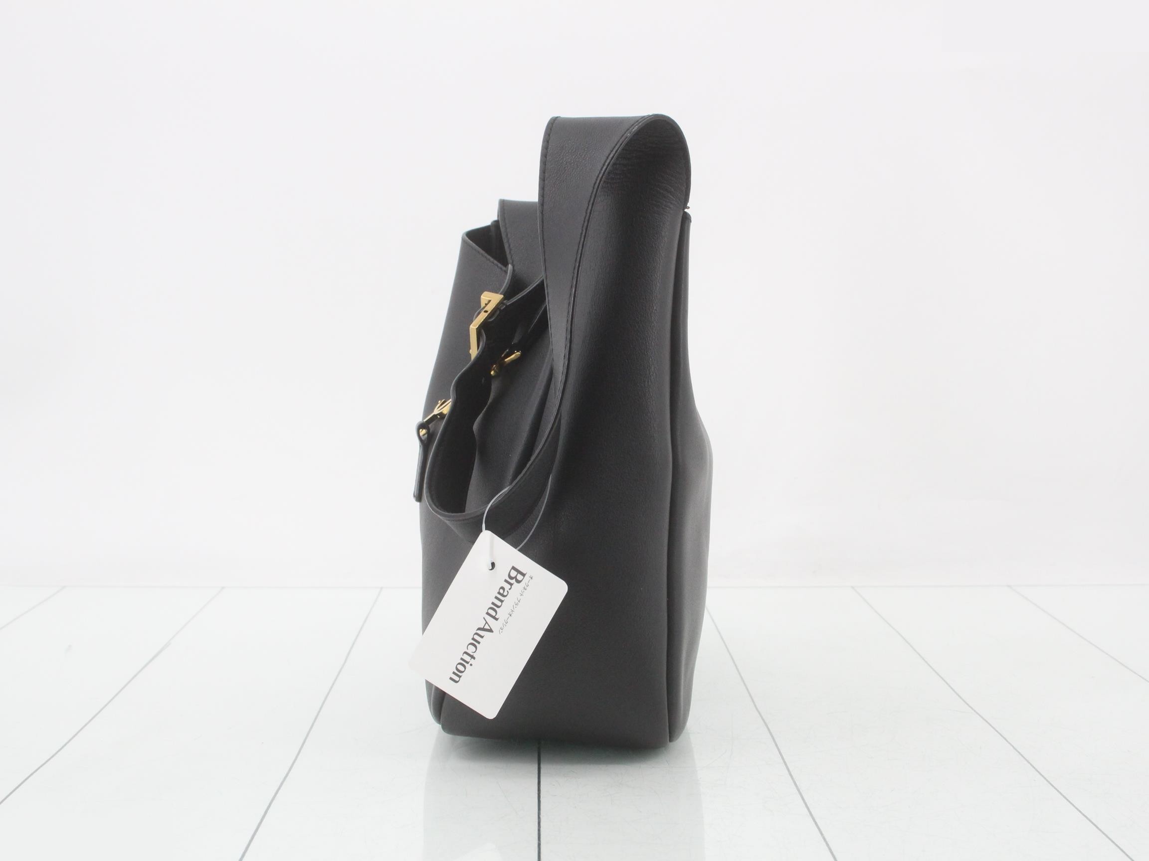 LE 5 A 7 Small — view 3