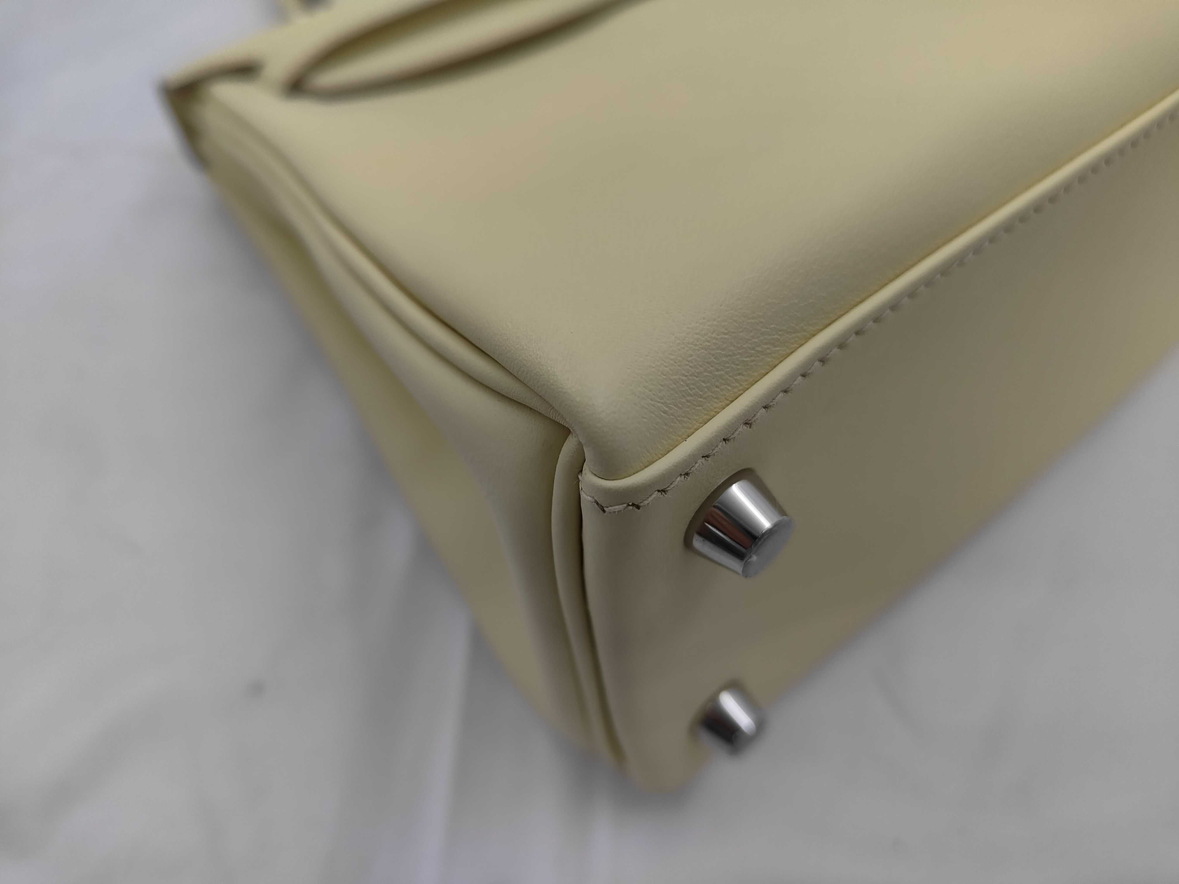 Kelly 25 Swift Leather Jaune Milton Silver Hardware W Stamp Handbag — view 6