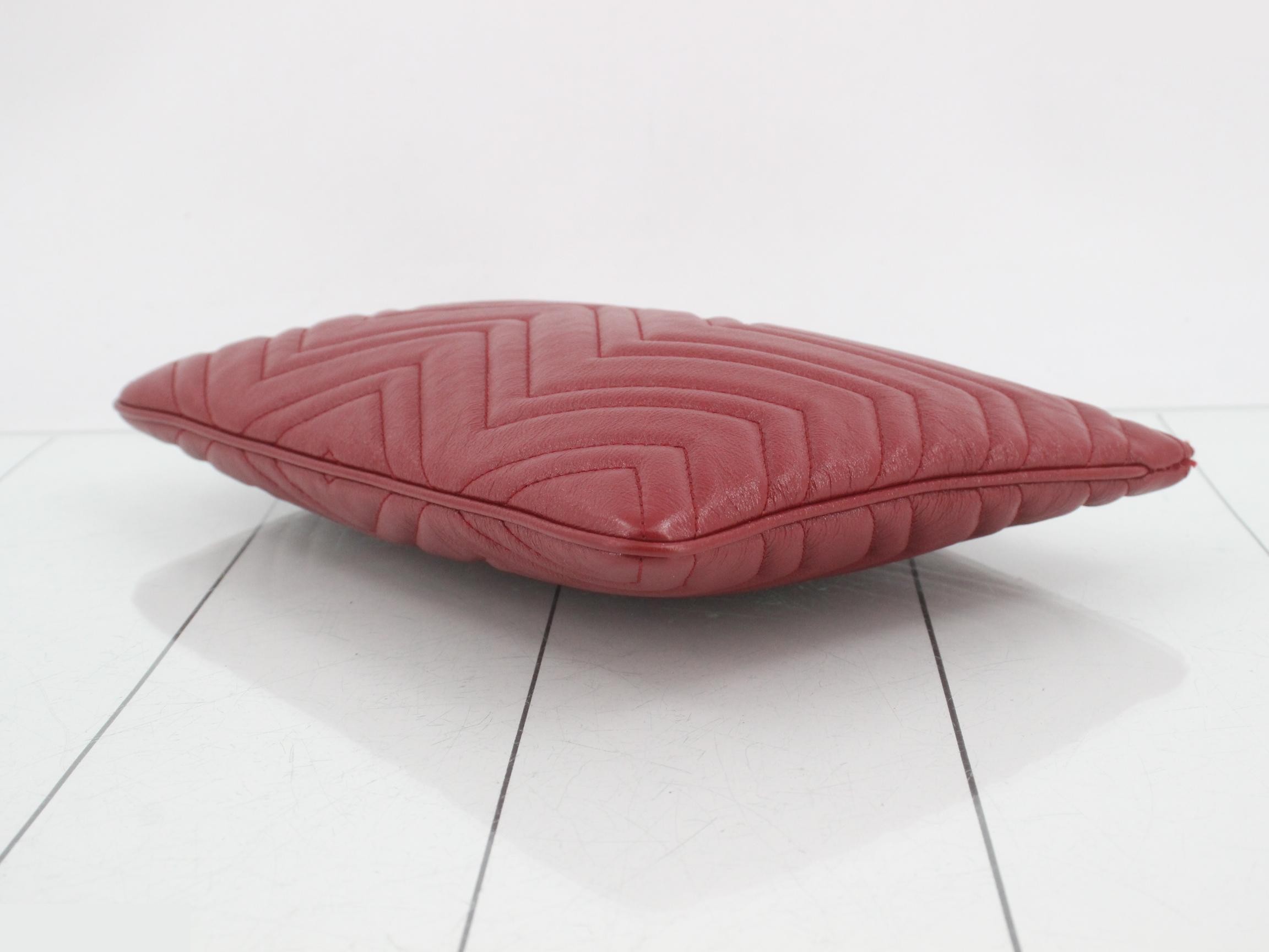 GG Marmont Leather Clutch Pouch, Red — view 6