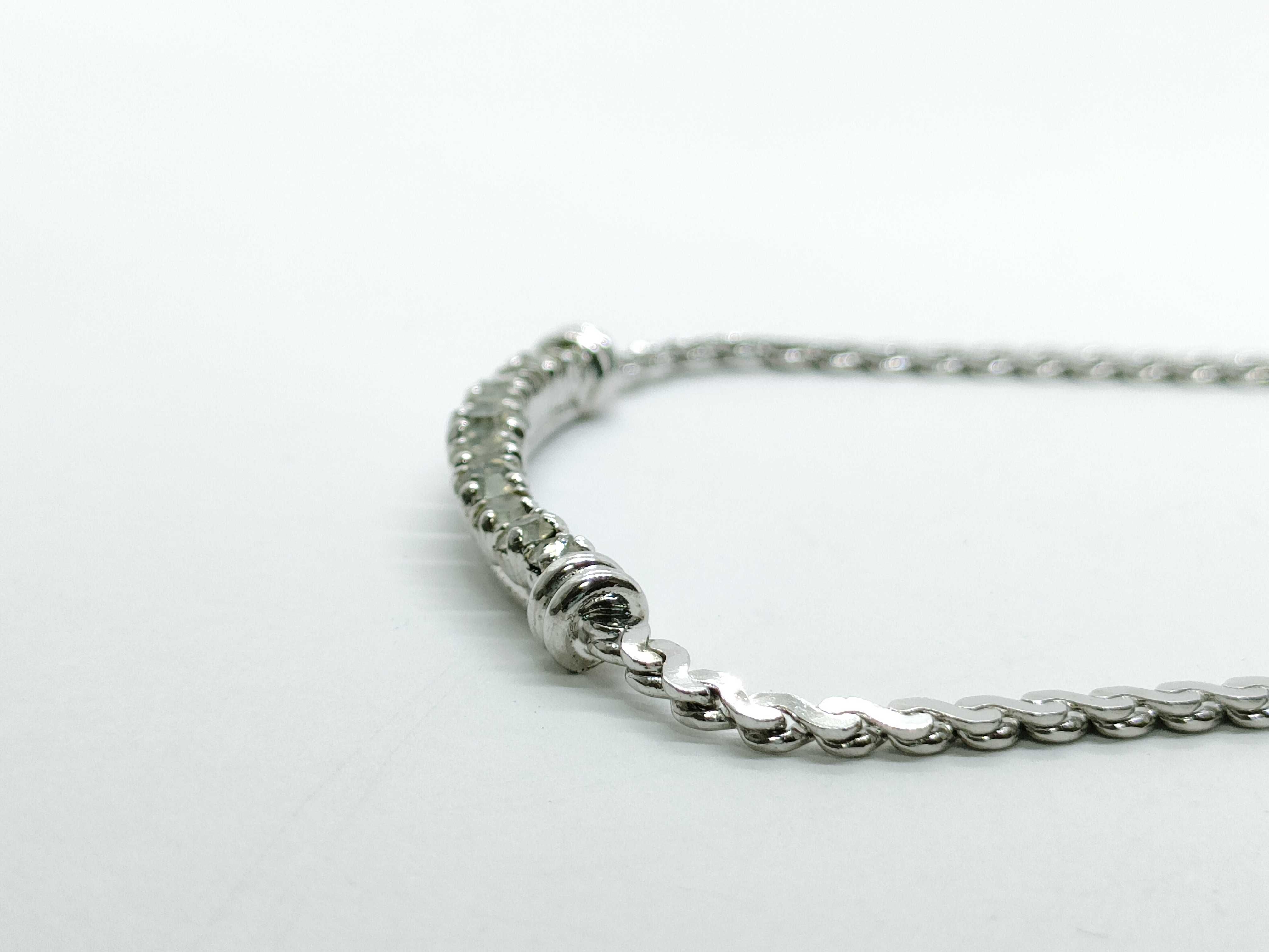necklace — view 3