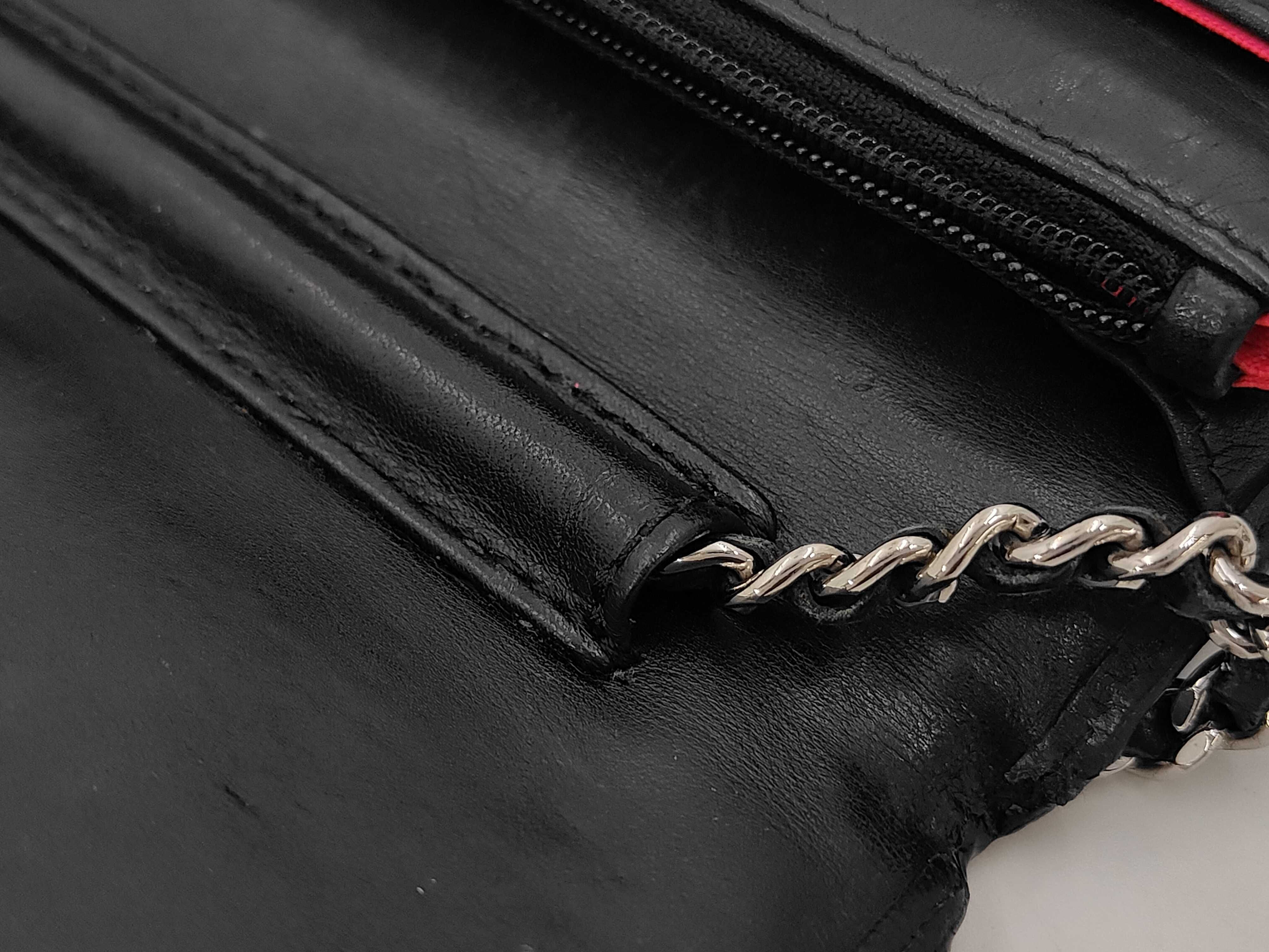 Cambon Matelassé Coco Mark Leather Chain Shoulder Wallet Bag — view 7