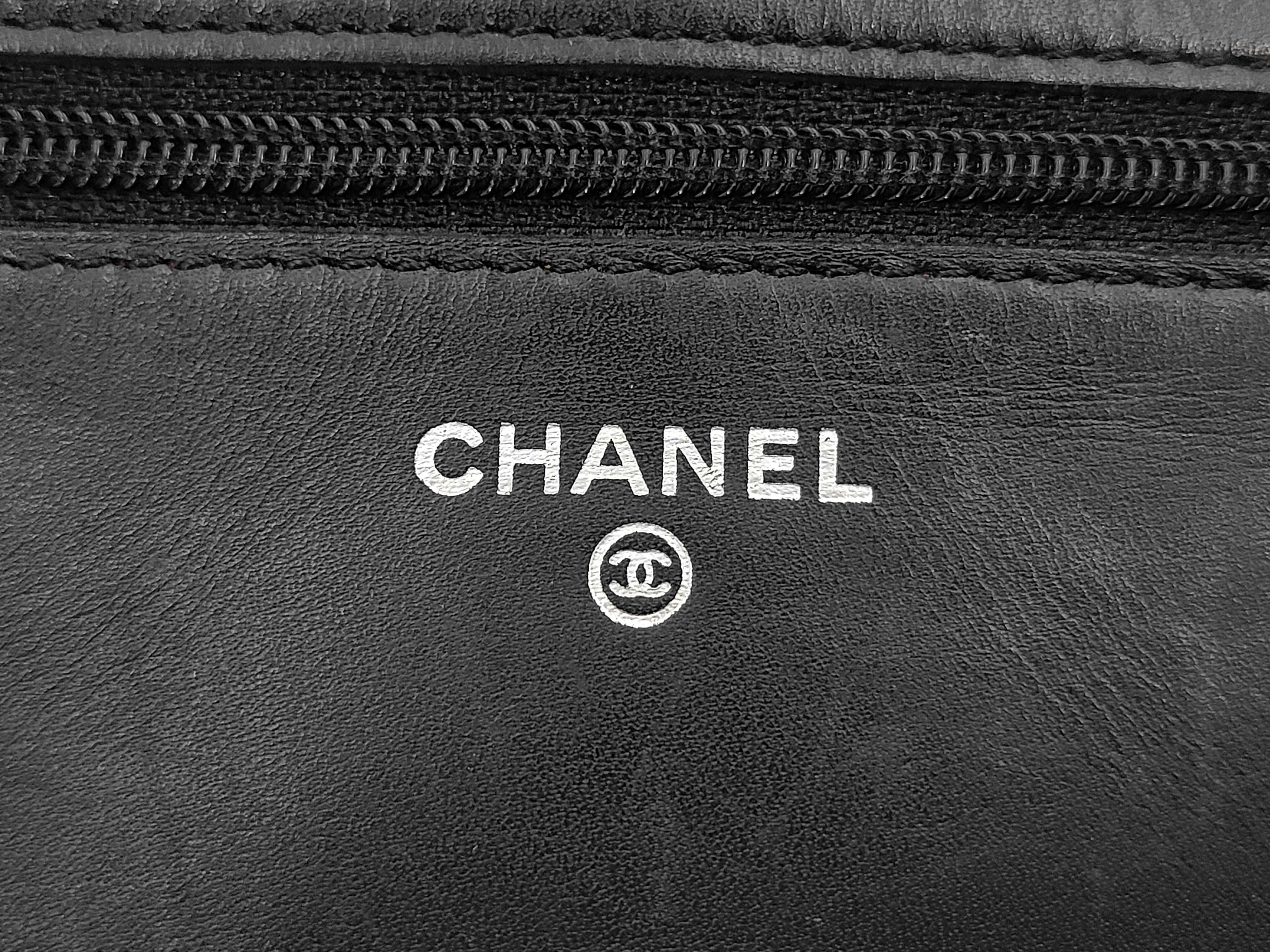 Cambon Matelassé Coco Mark Leather Chain Shoulder Wallet Bag — view 9
