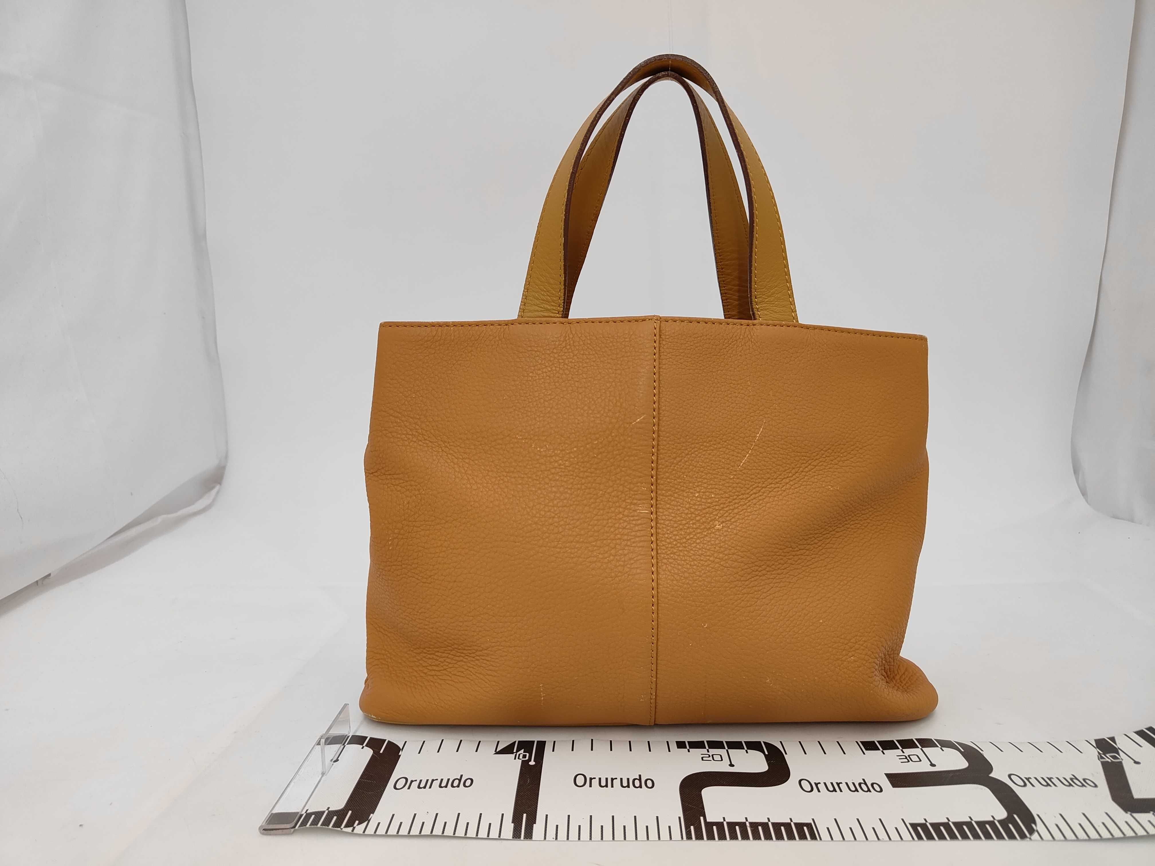 BURBERRYS / Handbag / Leather Handbag — view 2