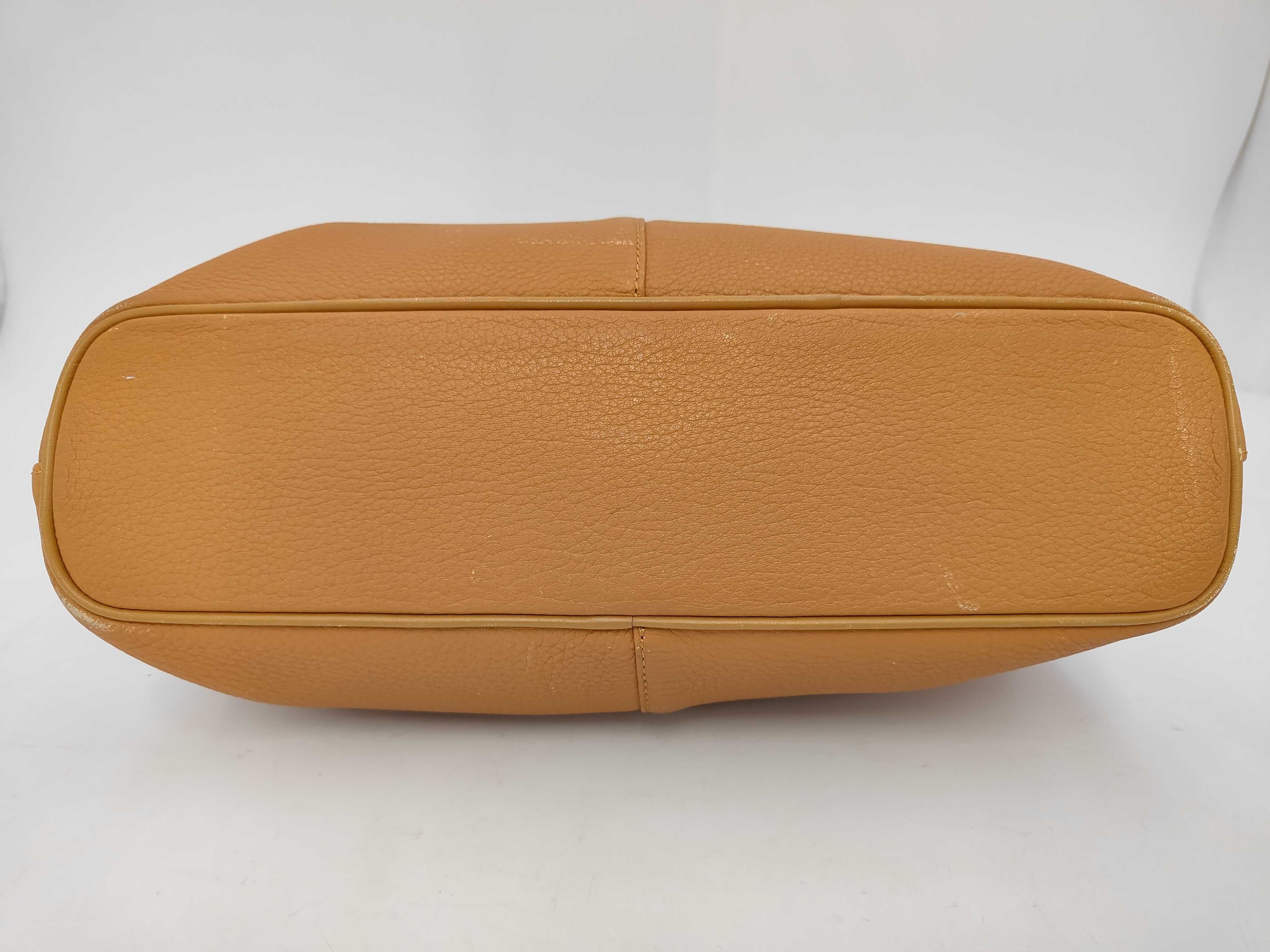 BURBERRYS / Handbag / Leather Handbag — view 6