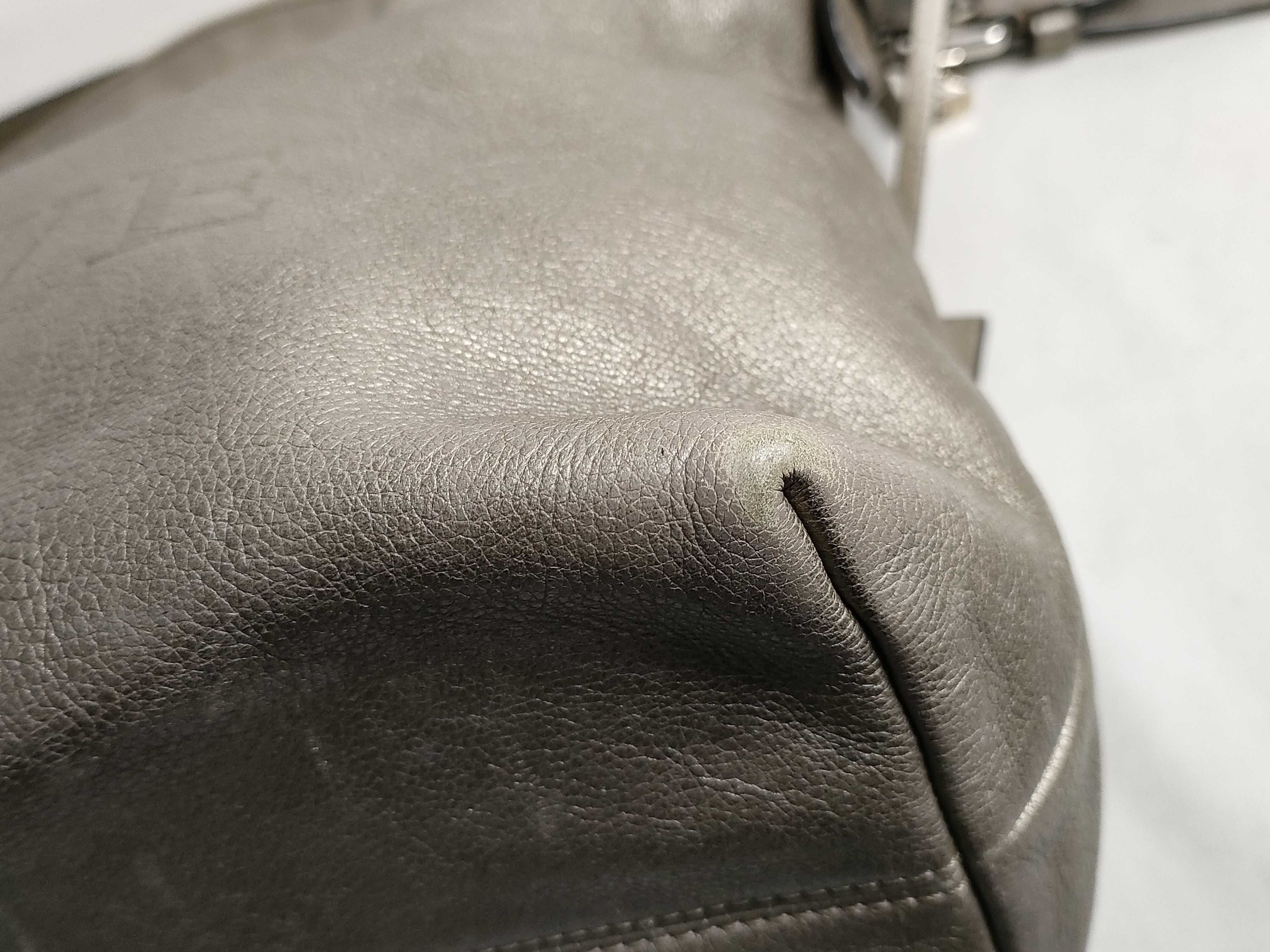 Heritage Shoulder Bag, Leather, Metallic Silver — view 6