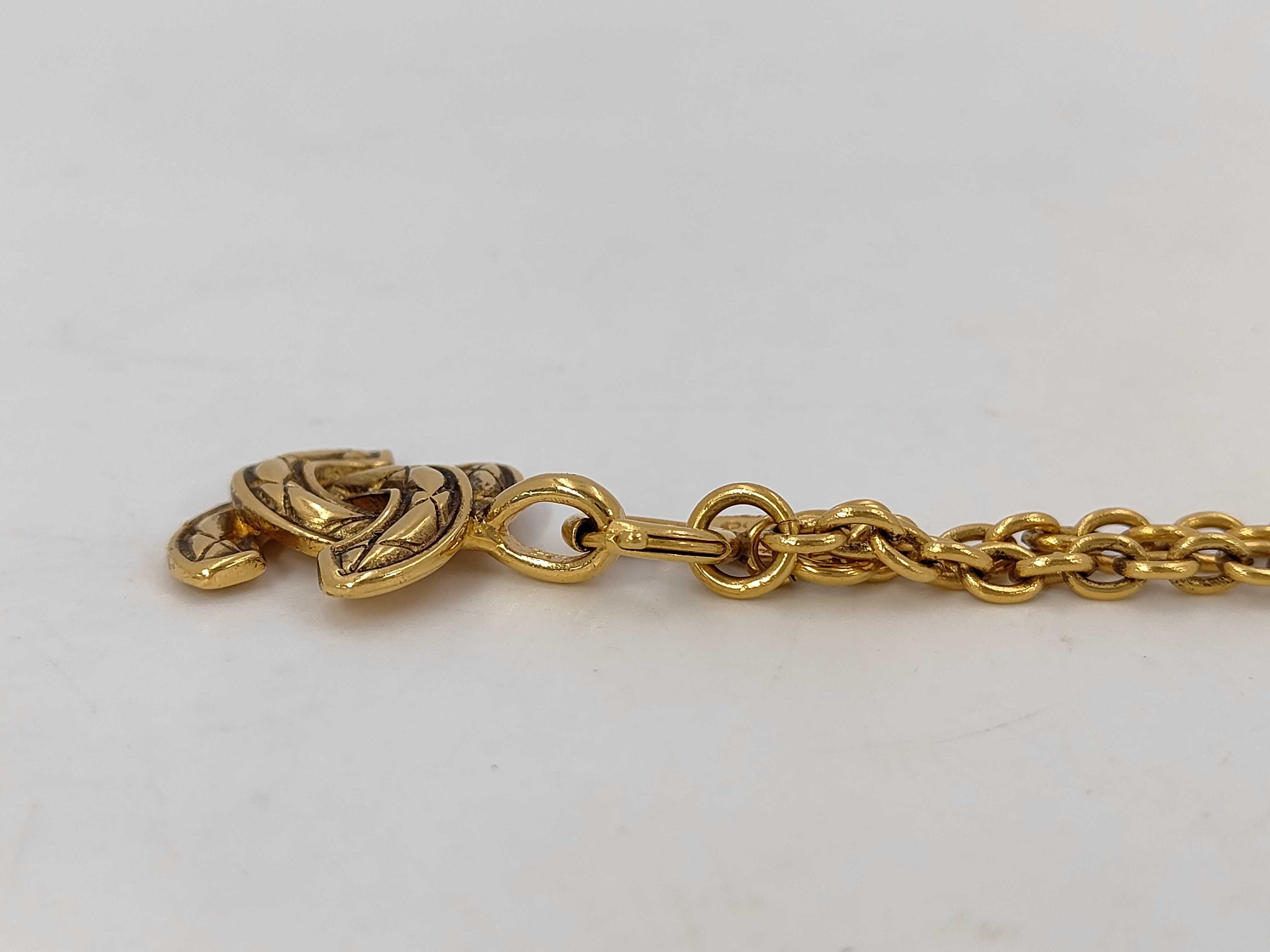Matelassé Coco Necklace Gold Necklace — view 5