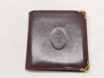 Must Folding Wallet